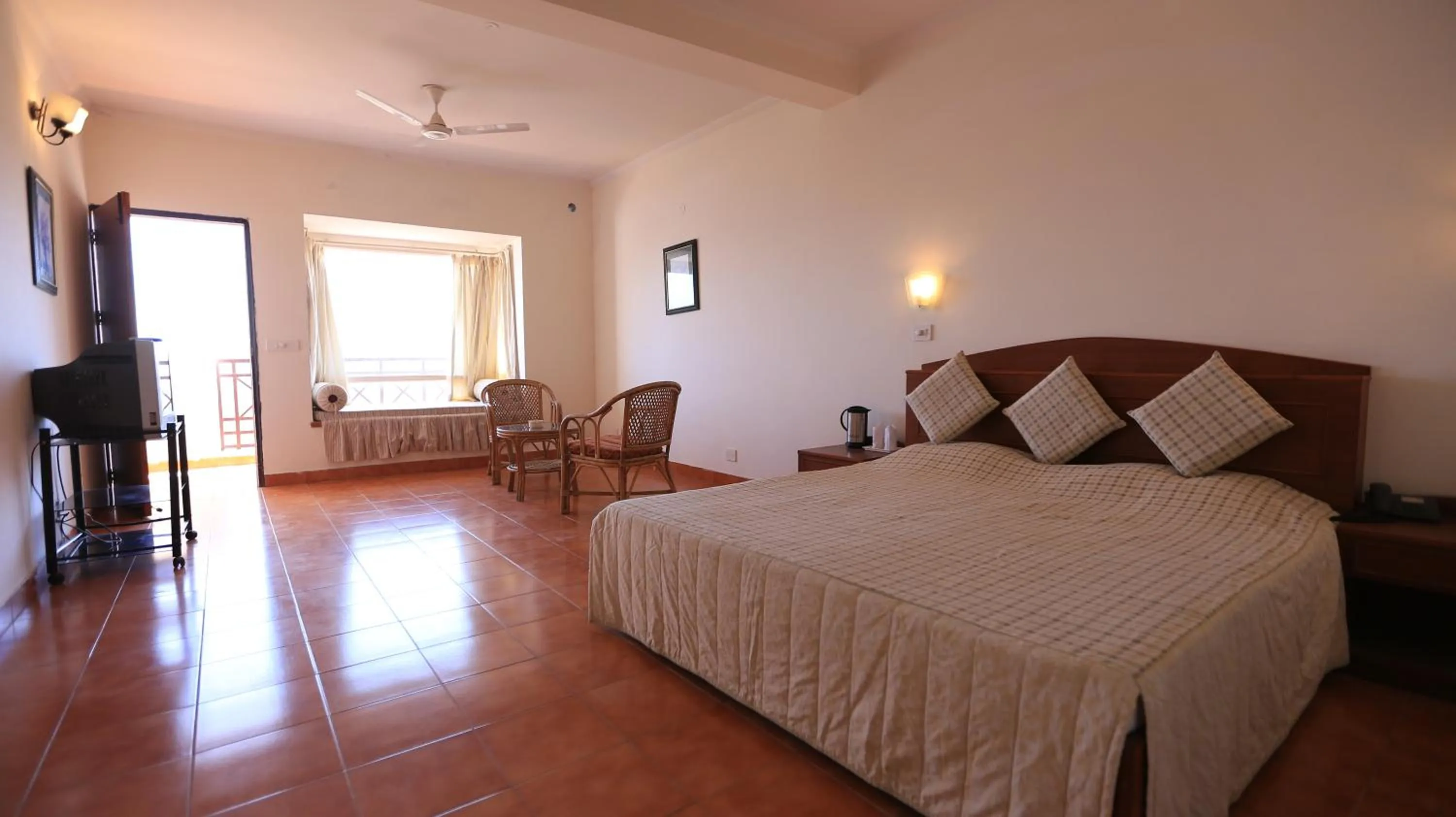 Bed in Woodsvilla Residency Ranikhet