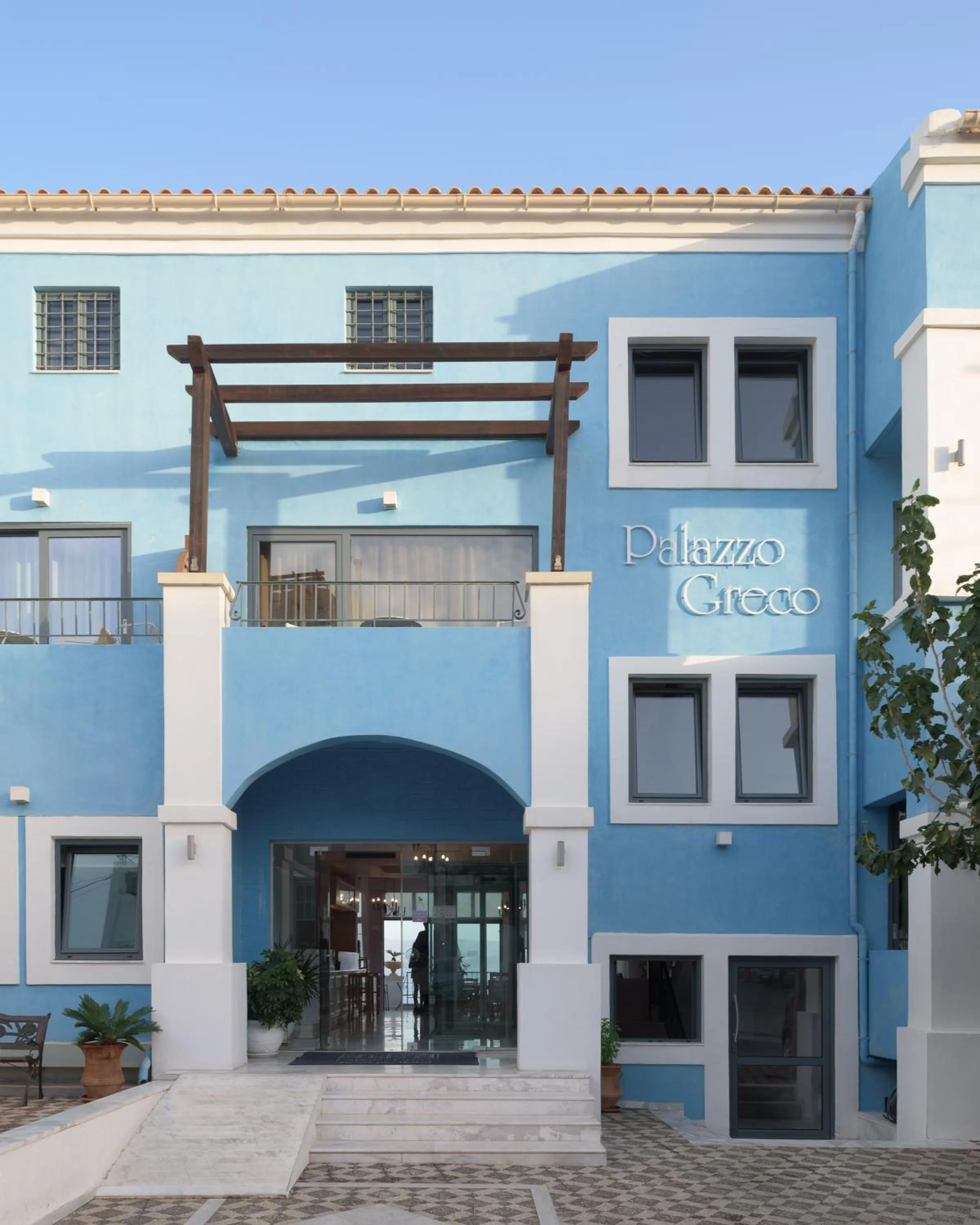 Property building in Palazzo Greco