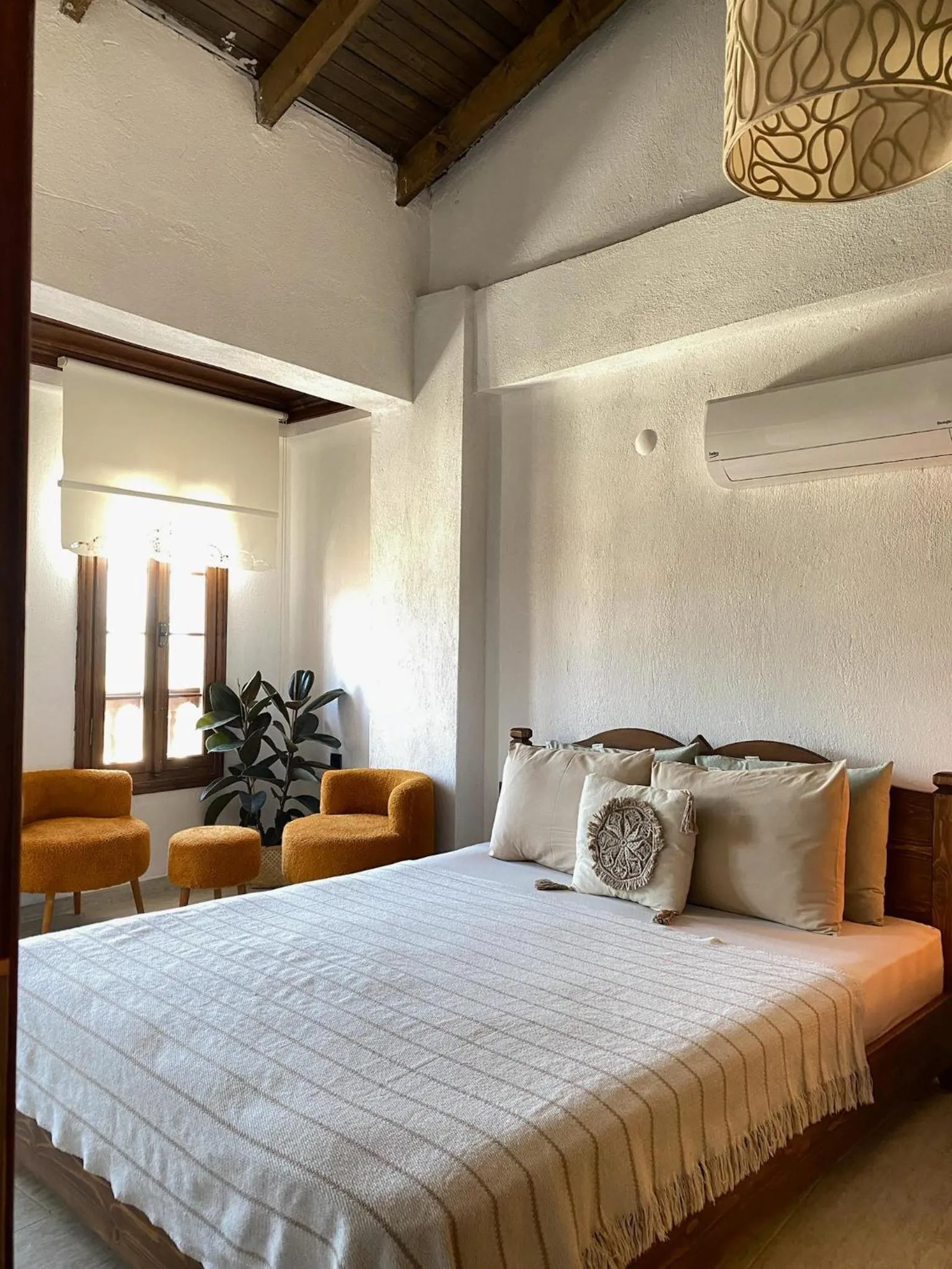 Bed in Şirince Kirke Otel