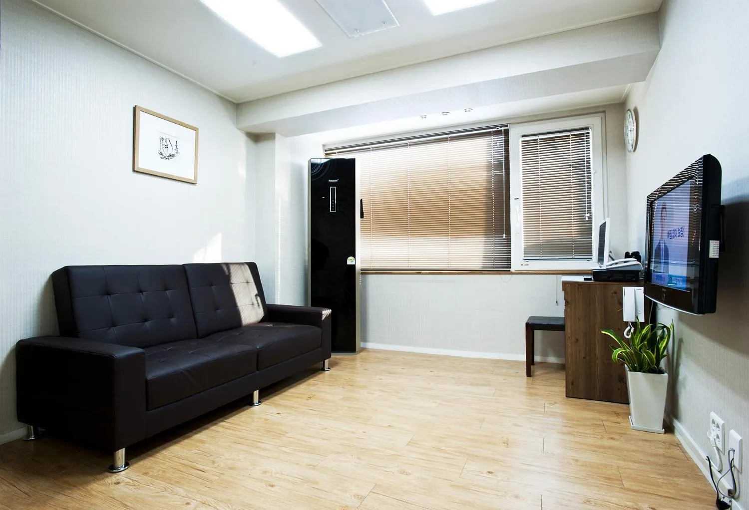 Living room in Myeongdong Ecohouse