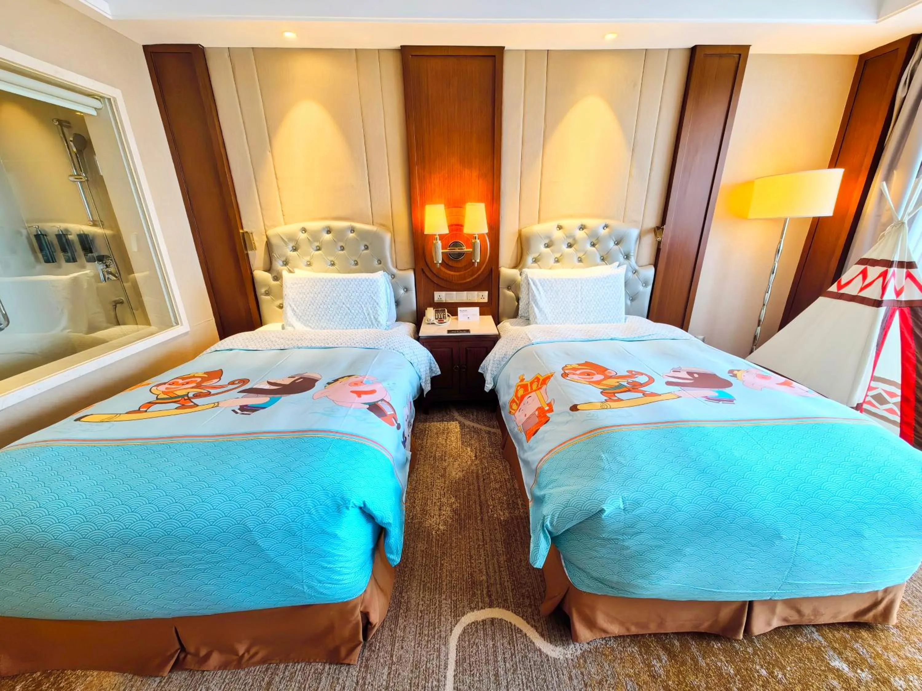 Bed in DoubleTree by Hilton Ningbo - Chunxiao