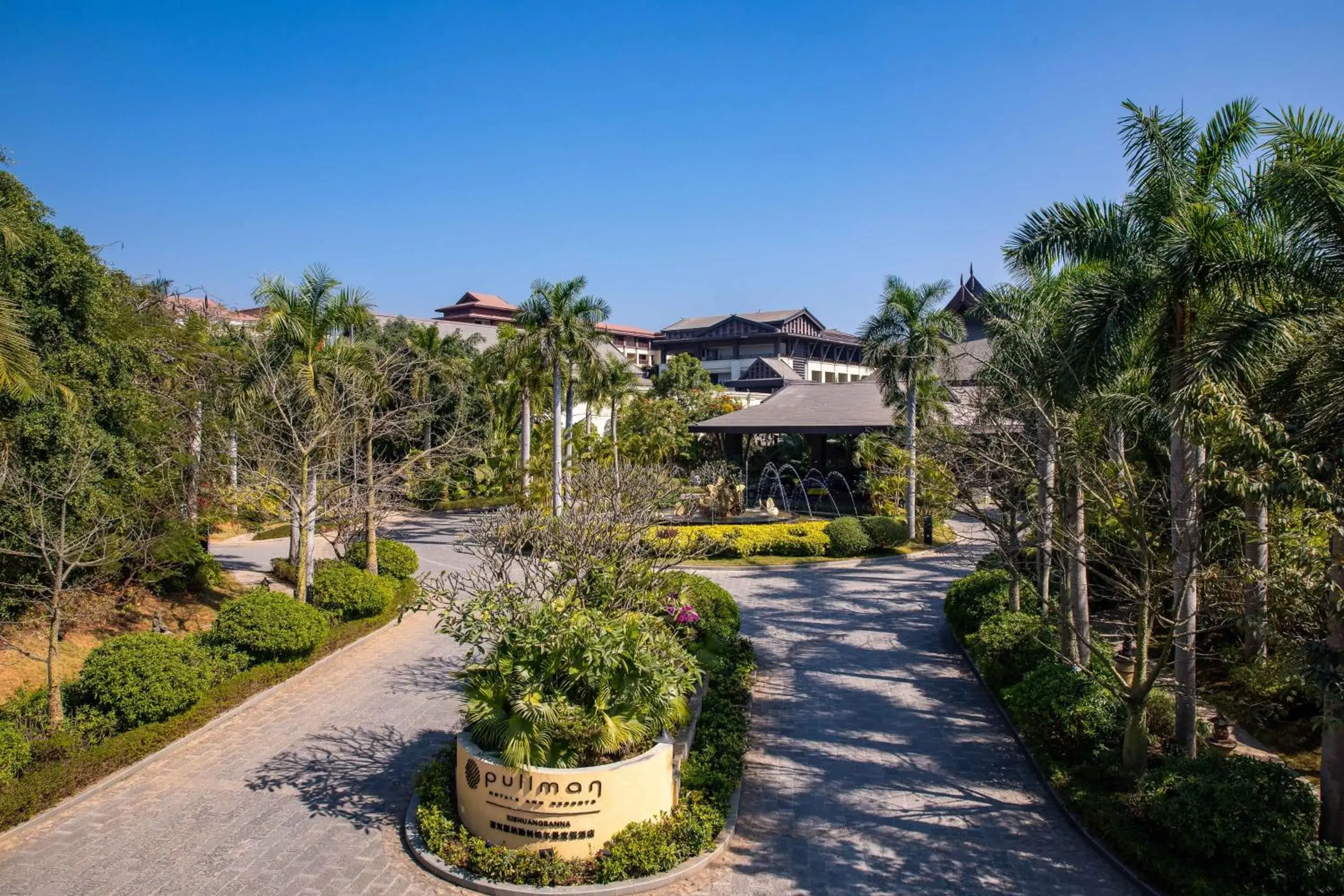 Property building in Pullman Resort Xishuangbanna Property building in Pullman Resort Xishuangbanna