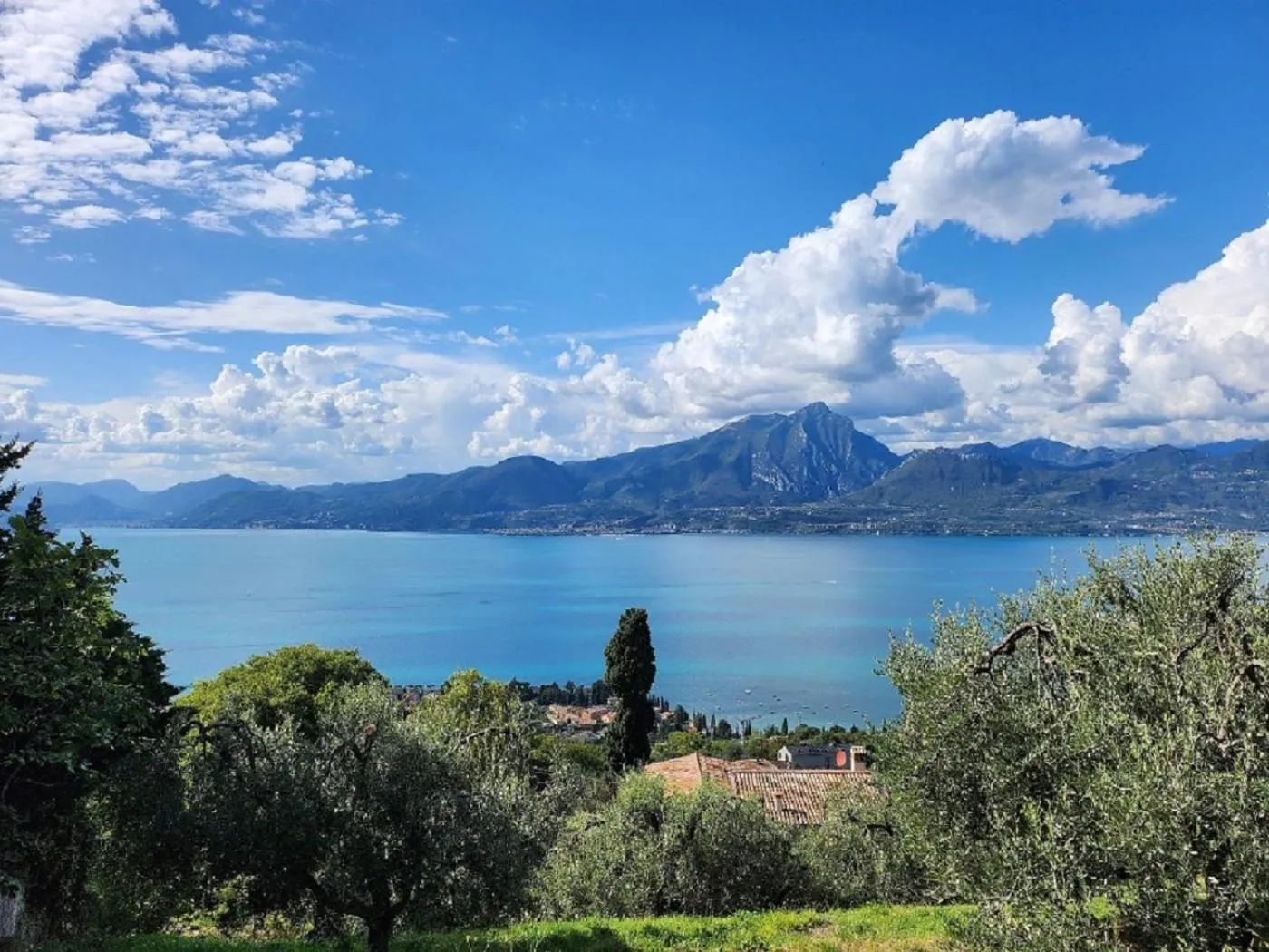 Lake view in Hotel 2 Palme