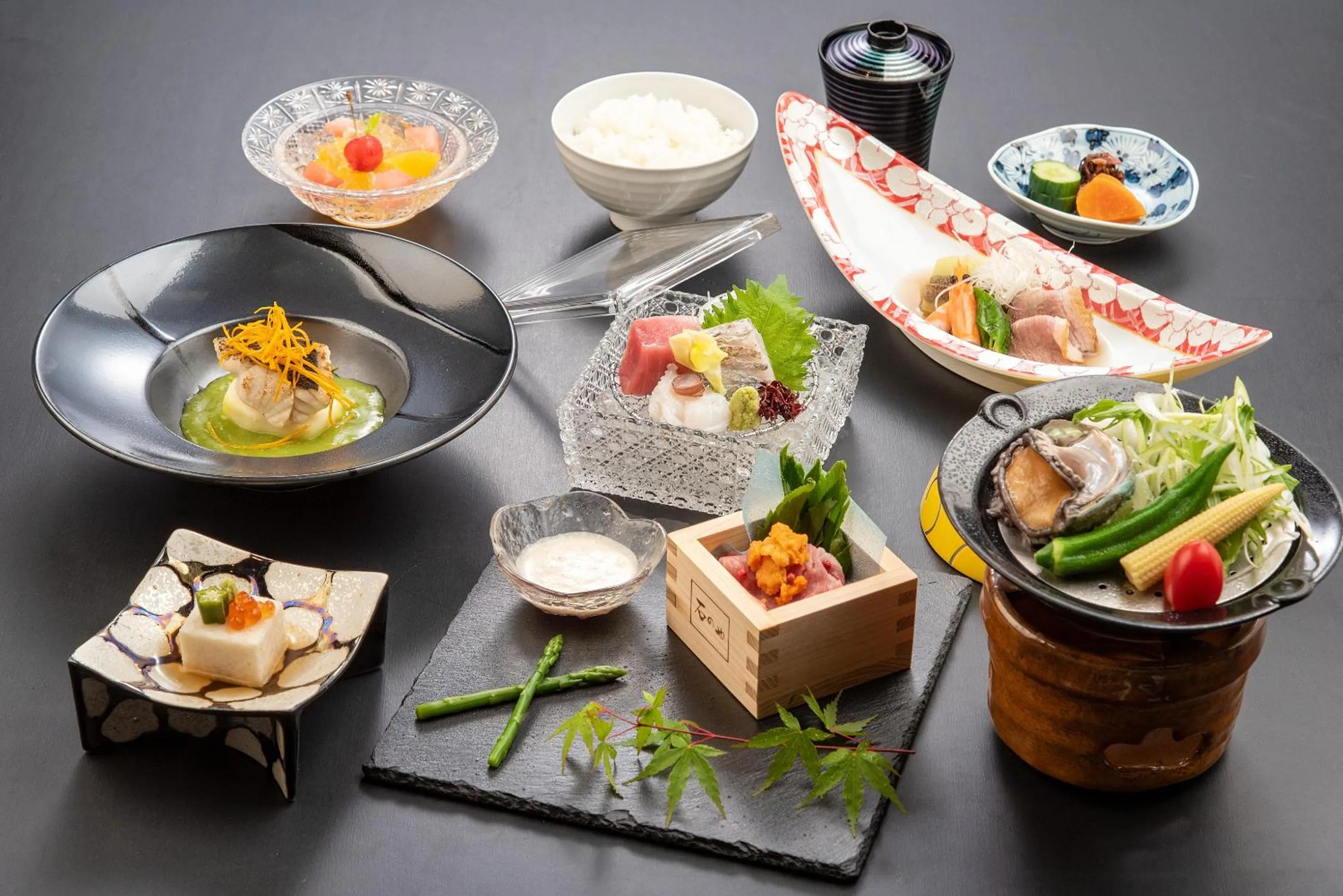 Food and drinks in Ishinoya Izunagaoka - TKP Hotels & Resorts