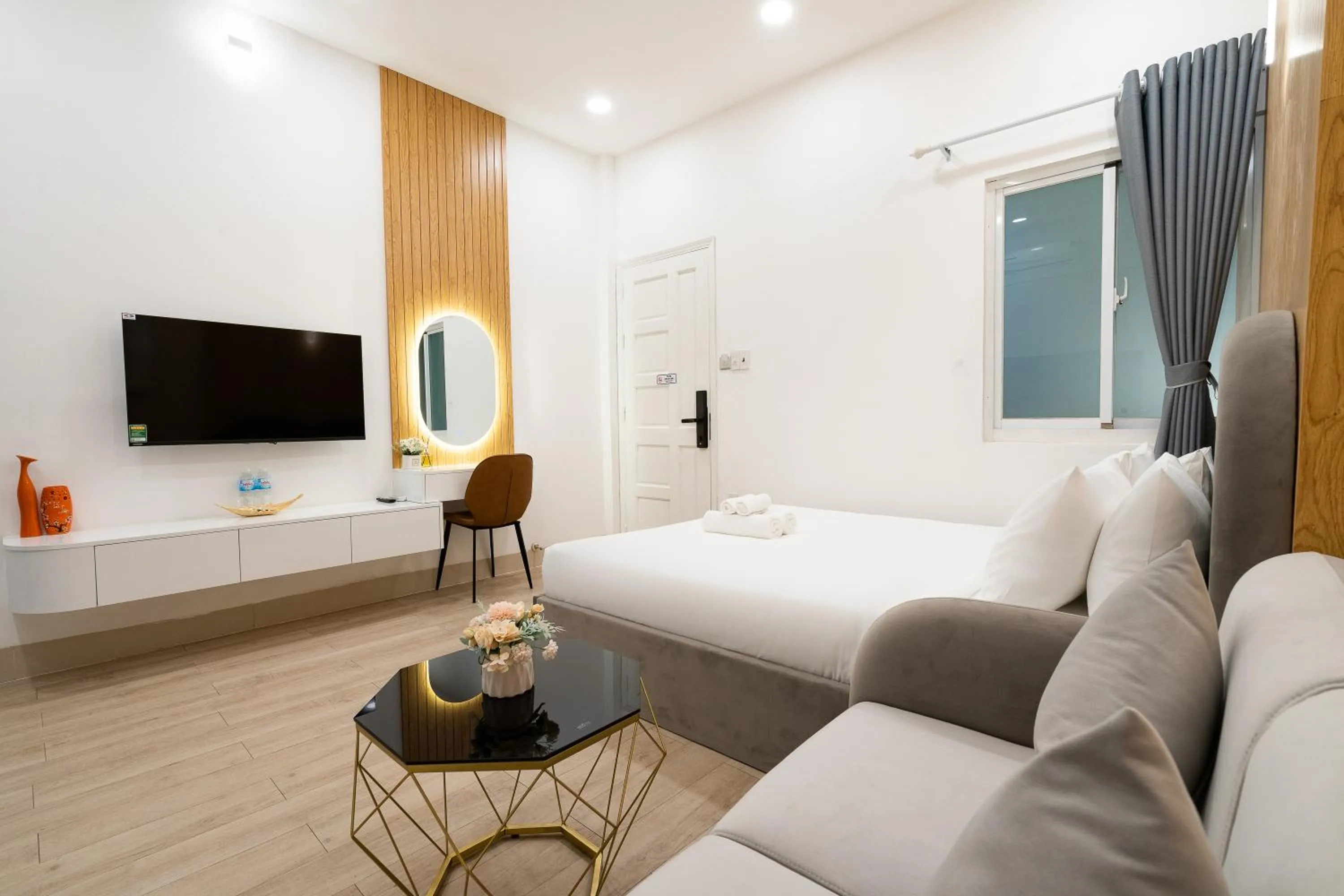 Bed in Misa House - Starlit Saigon