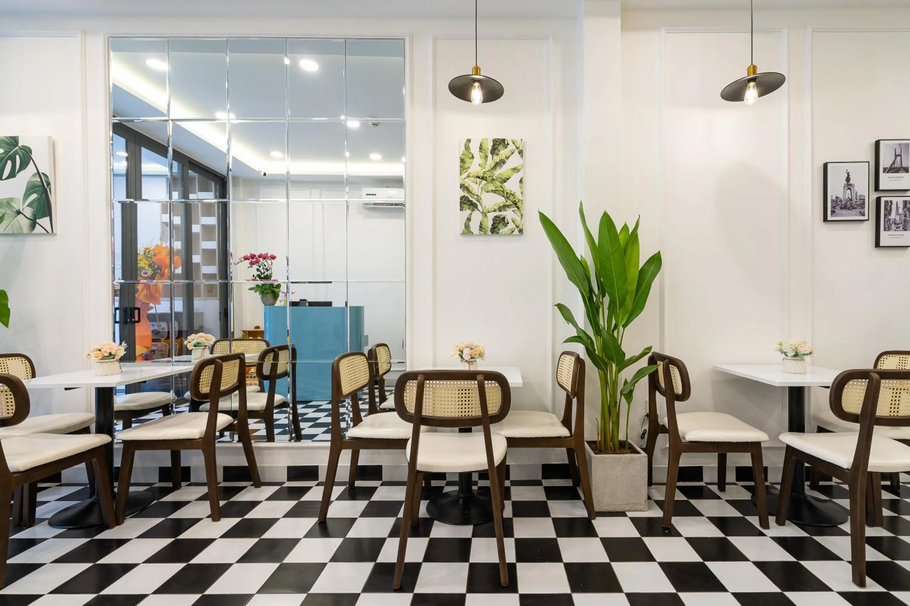 Misa House - Starlit Saigon