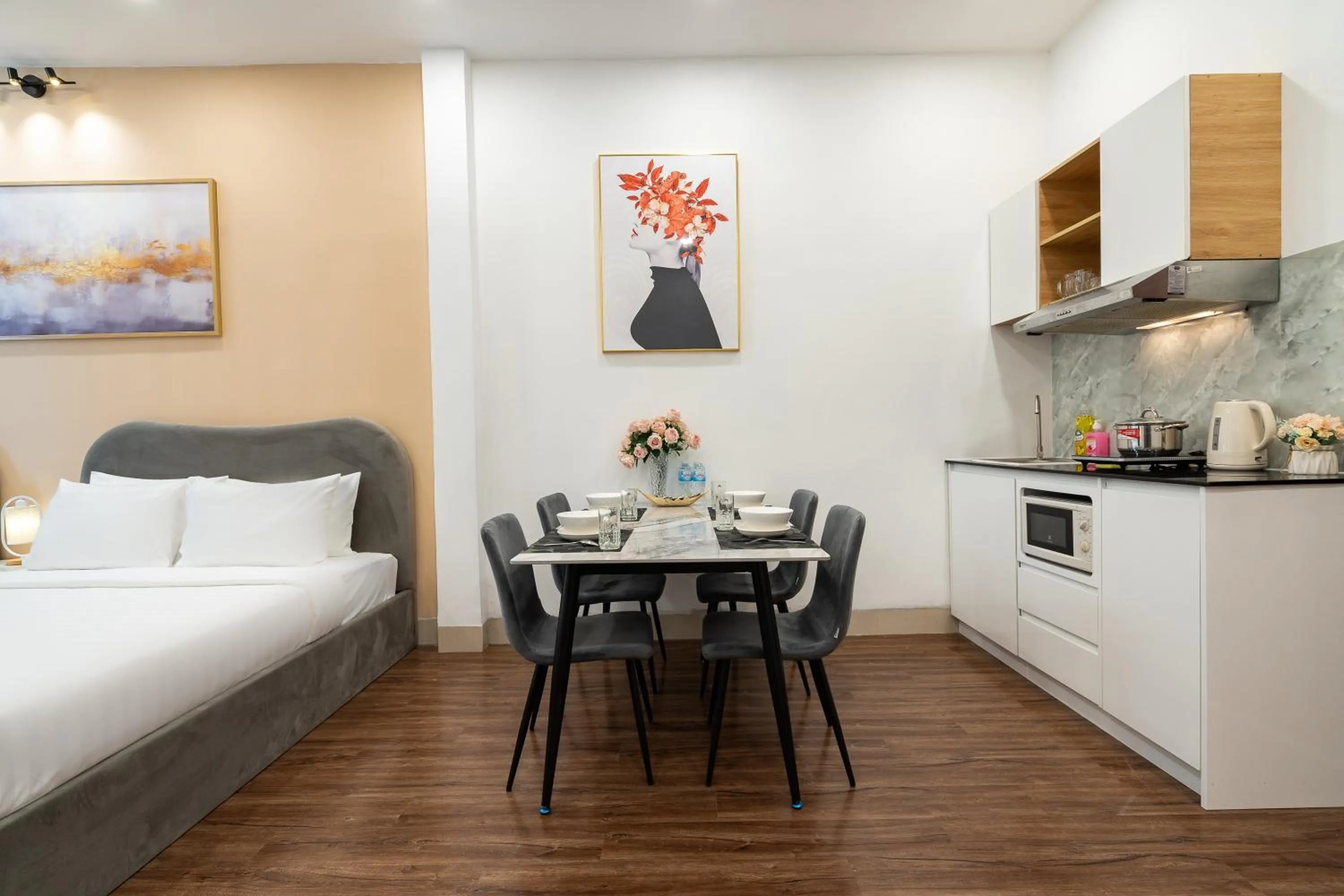 Bed in Misa House - Starlit Saigon