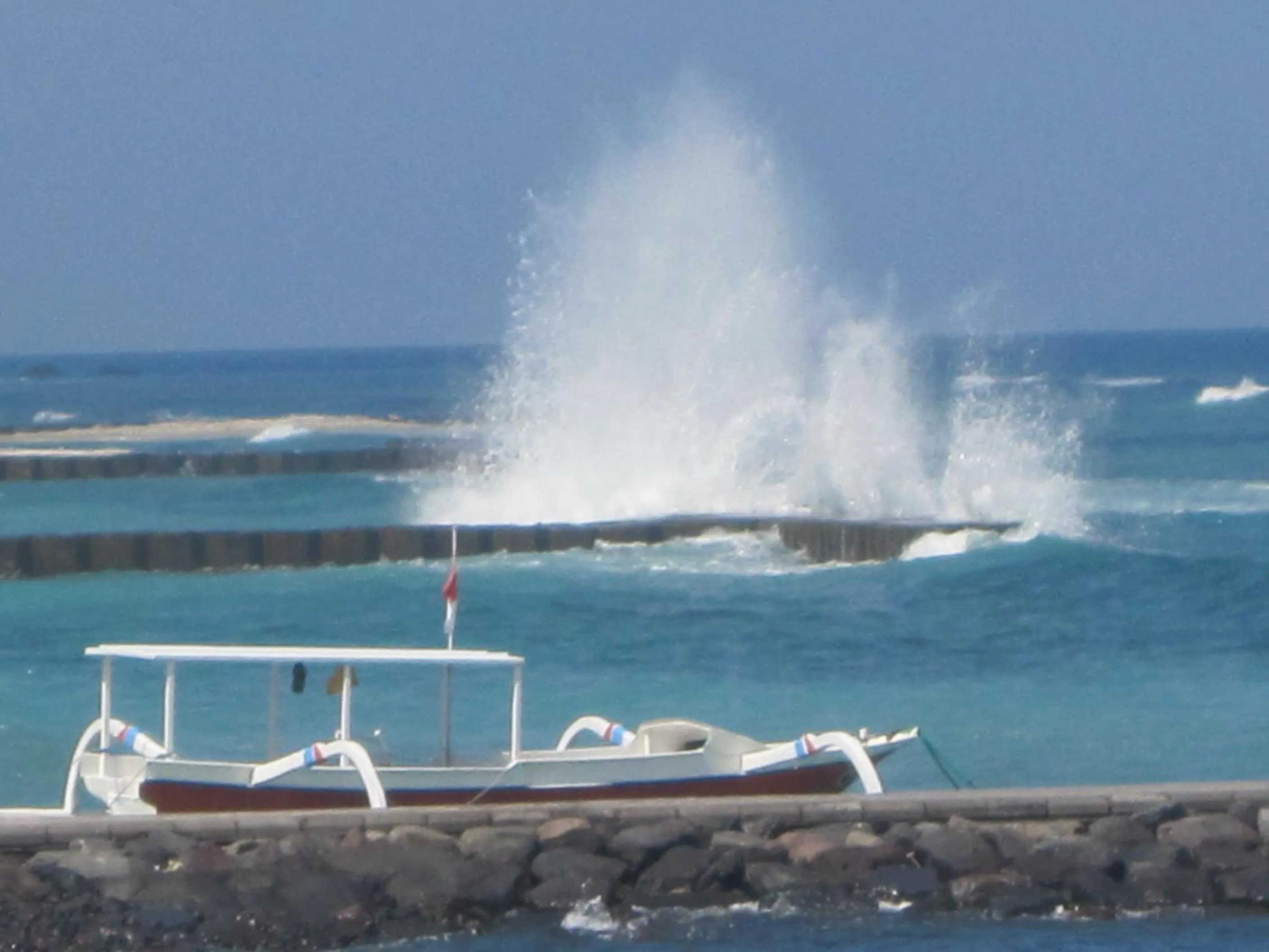 Day in Segara Wangi Beach Cottages