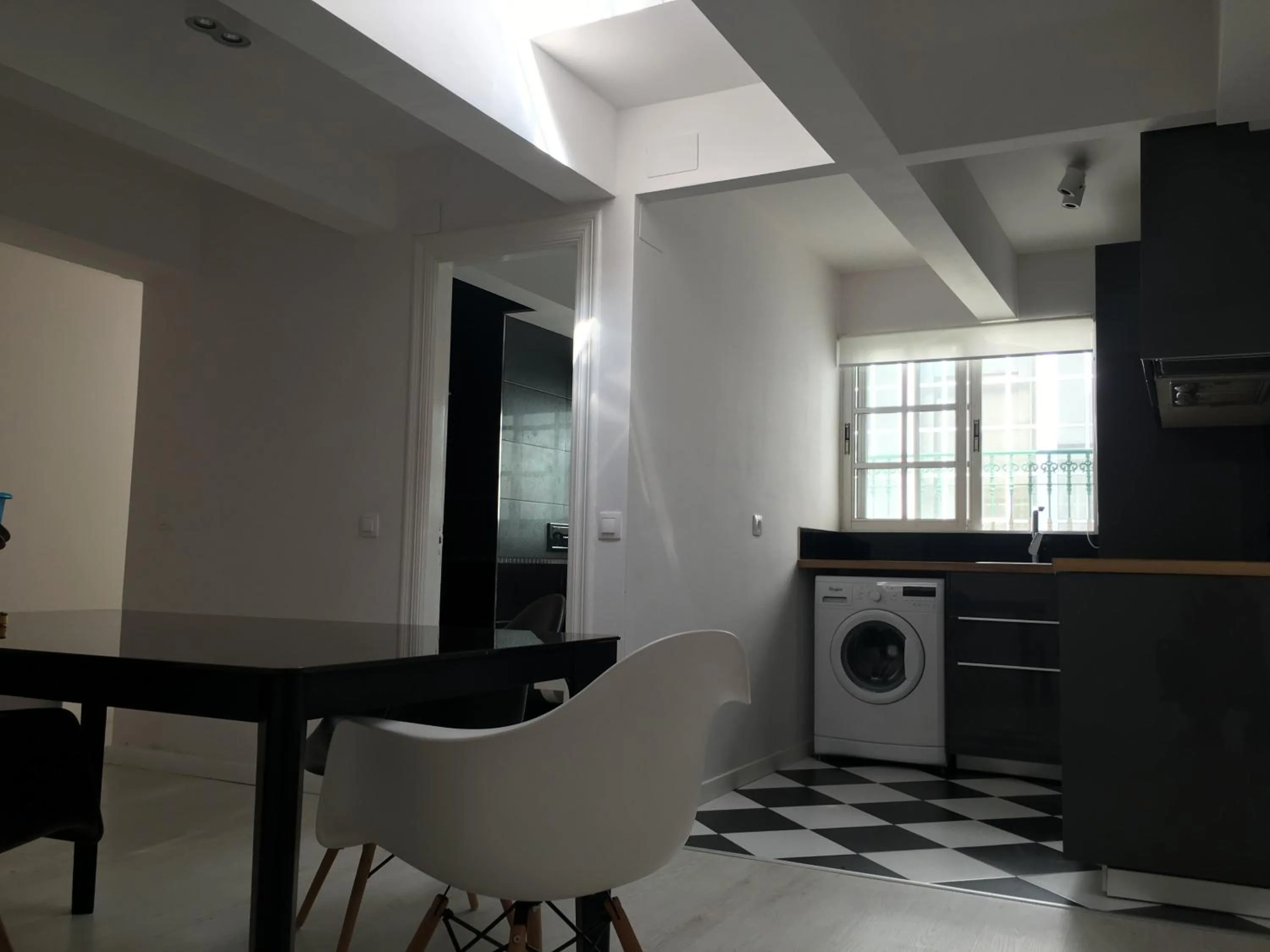 Kitchen or kitchenette in Santa Cruz Apartments