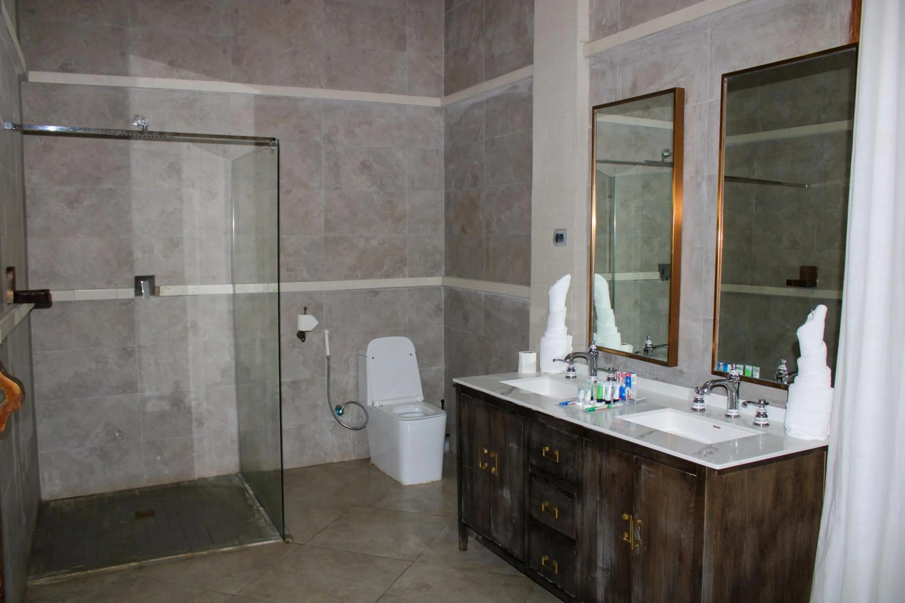 Shower in Kuriftu Entoto Adventure Park