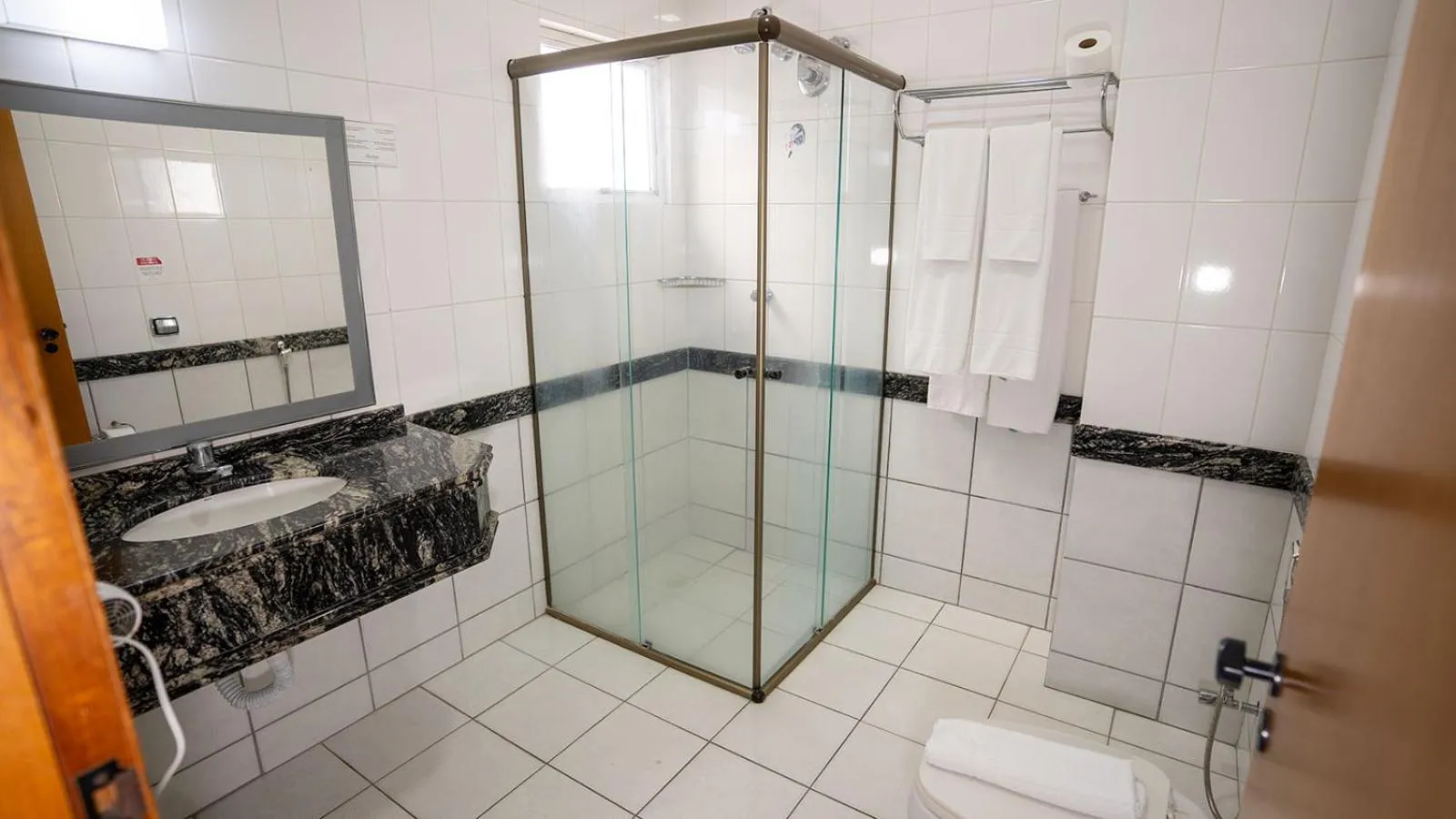 Bathroom in Hamburgo Palace Hotel