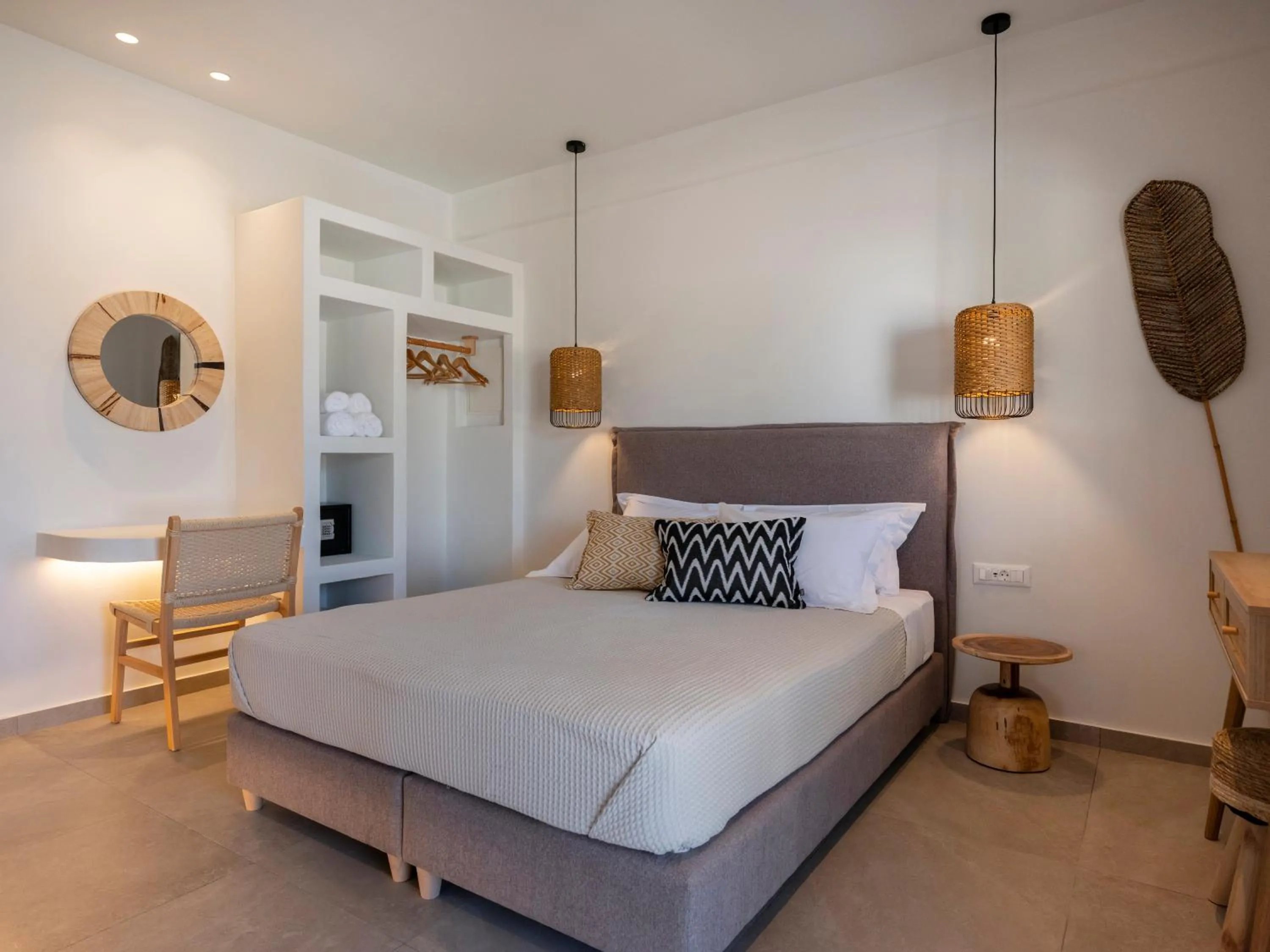 Paranthos Island Living