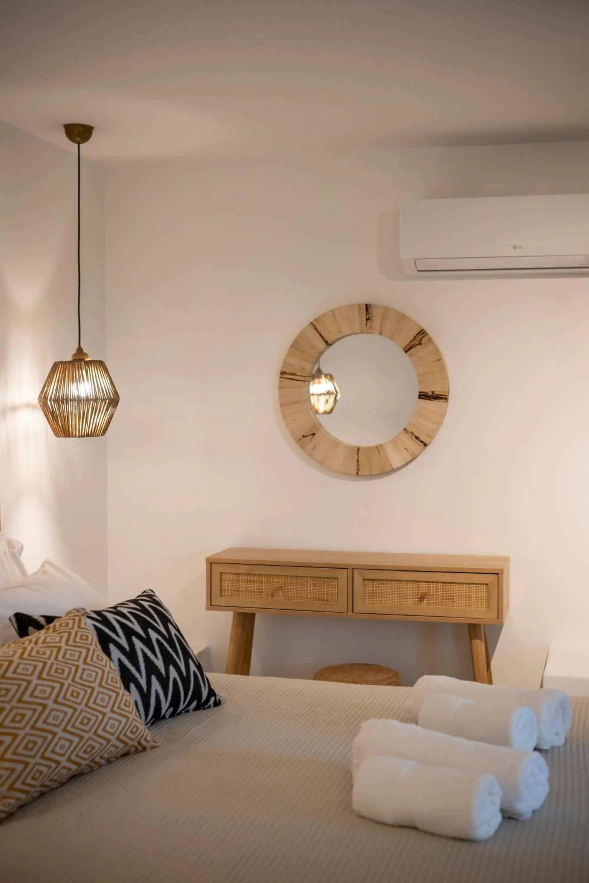 Paranthos Island Living
