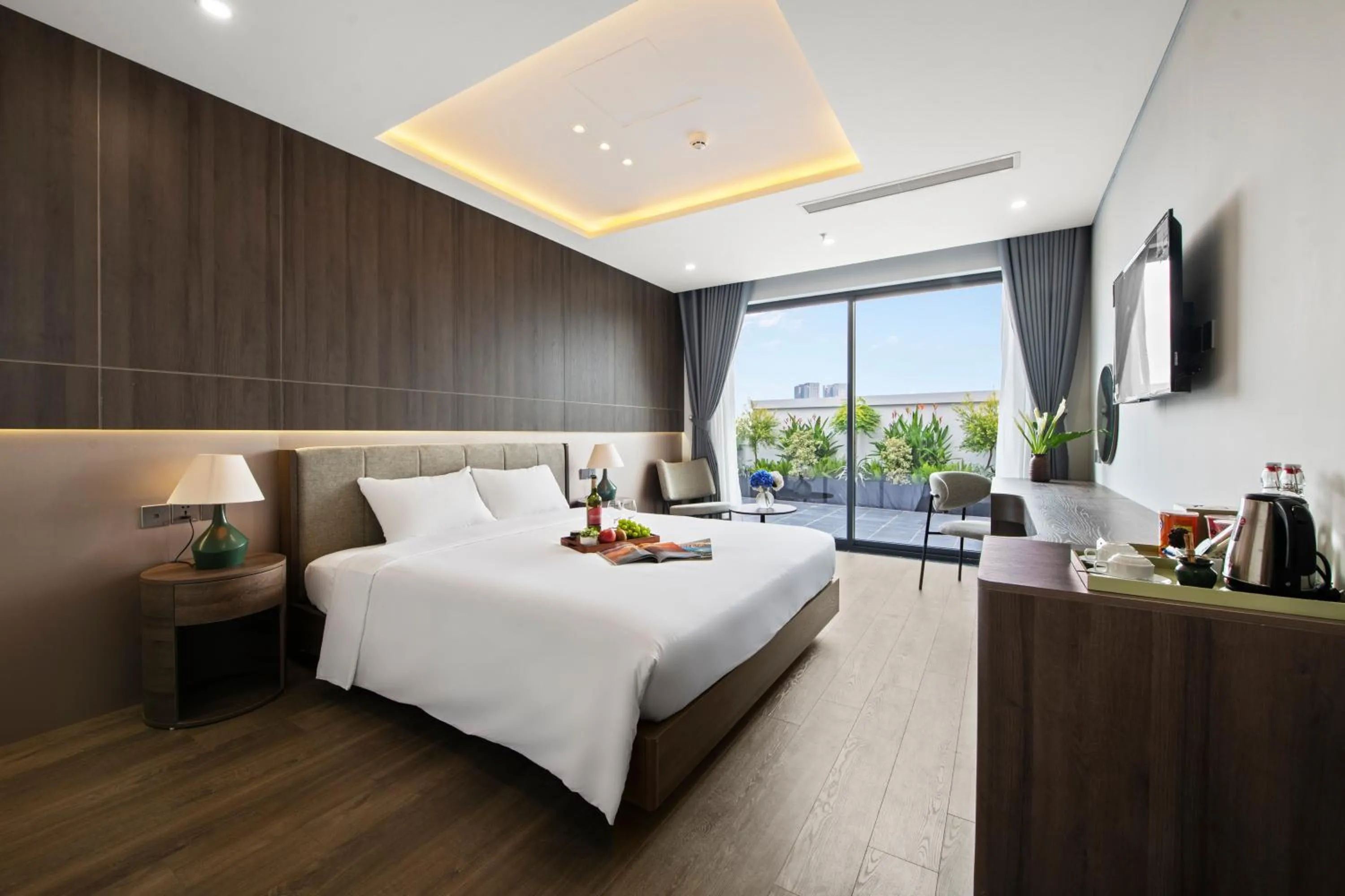 Natural landscape, Bed in Nature Hotel - Lac Long Quan