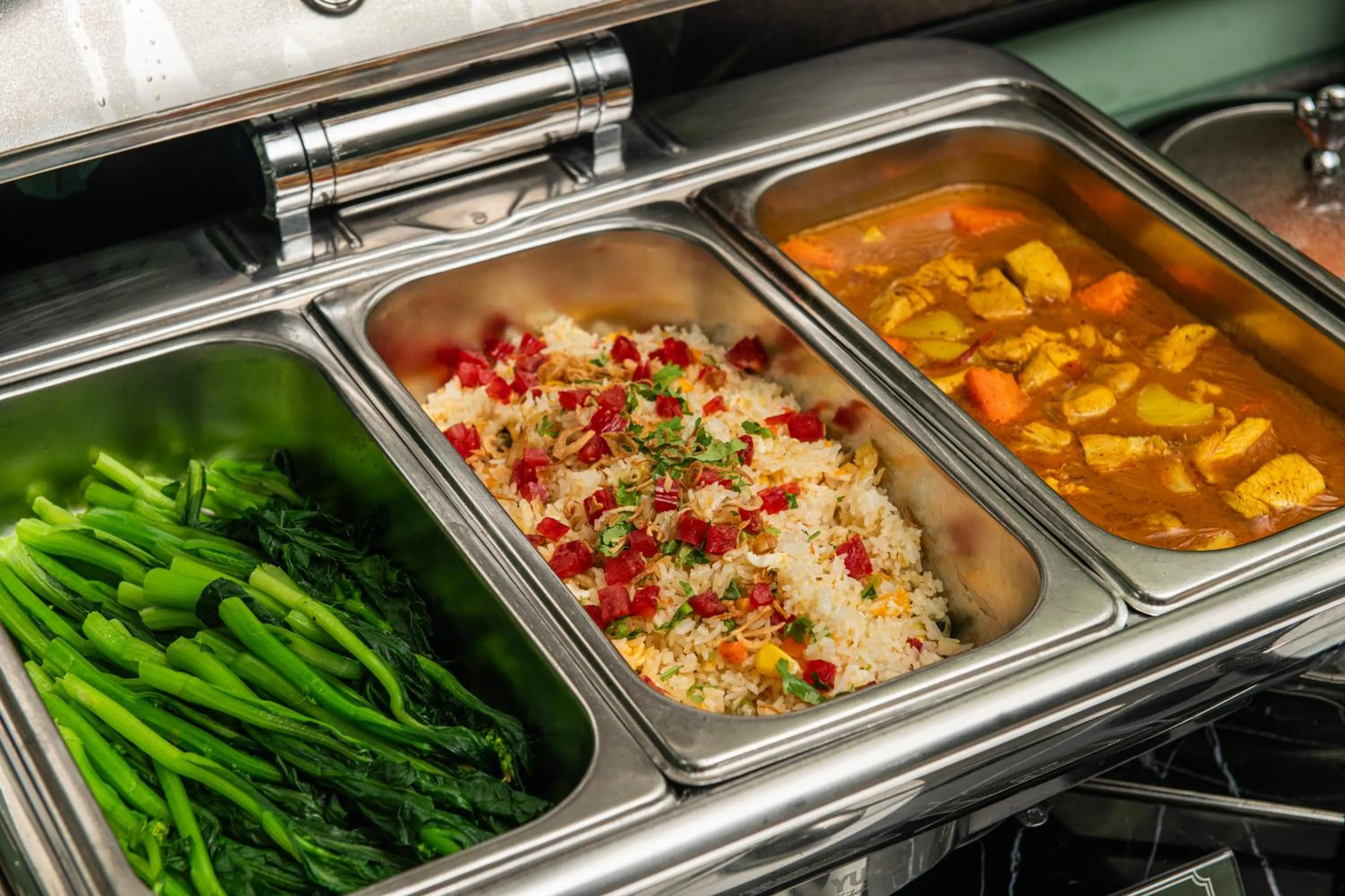 Restaurant/places to eat in Nature Hotel - Lac Long Quan