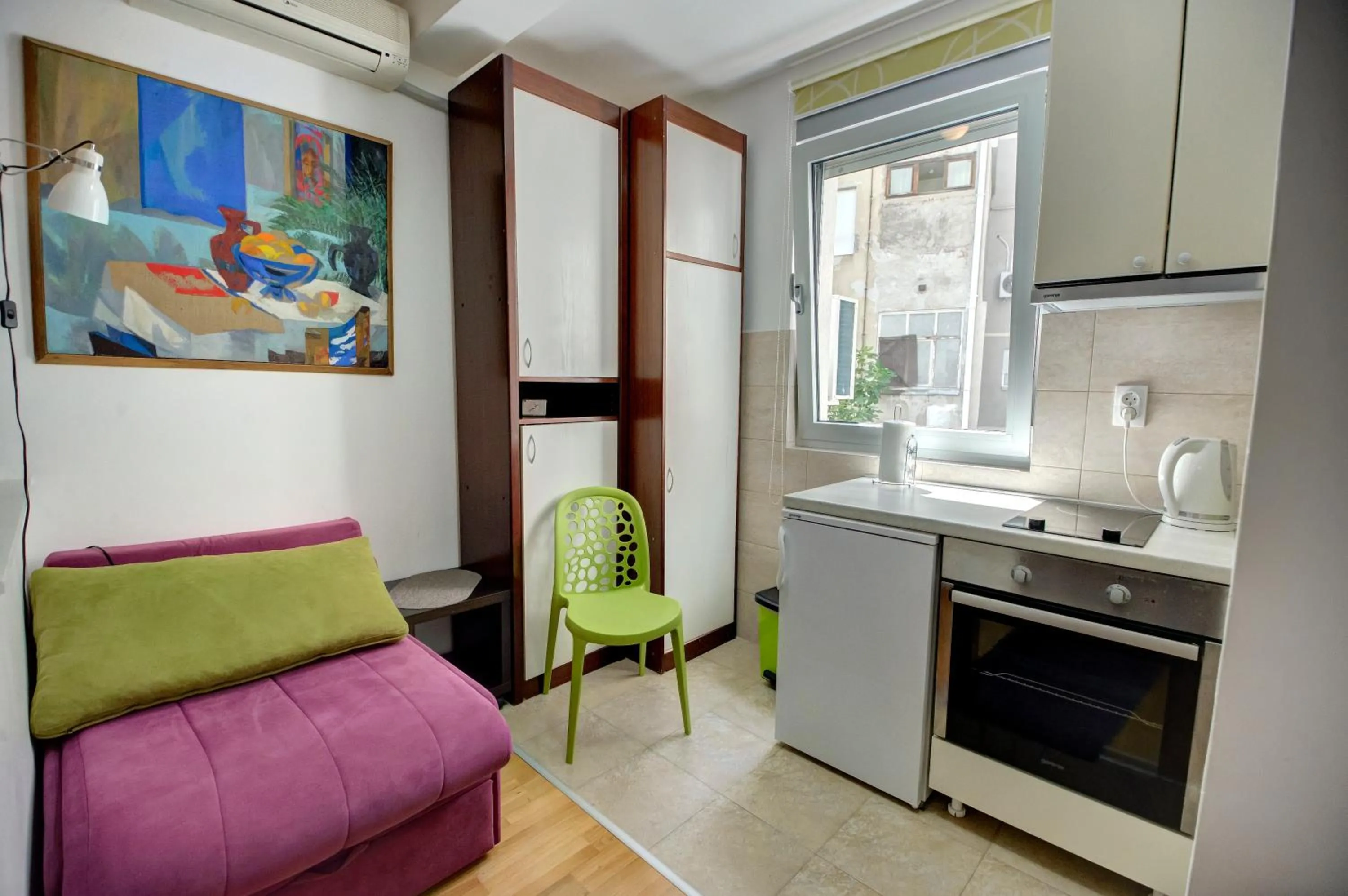 Sekula's City Center Apartment