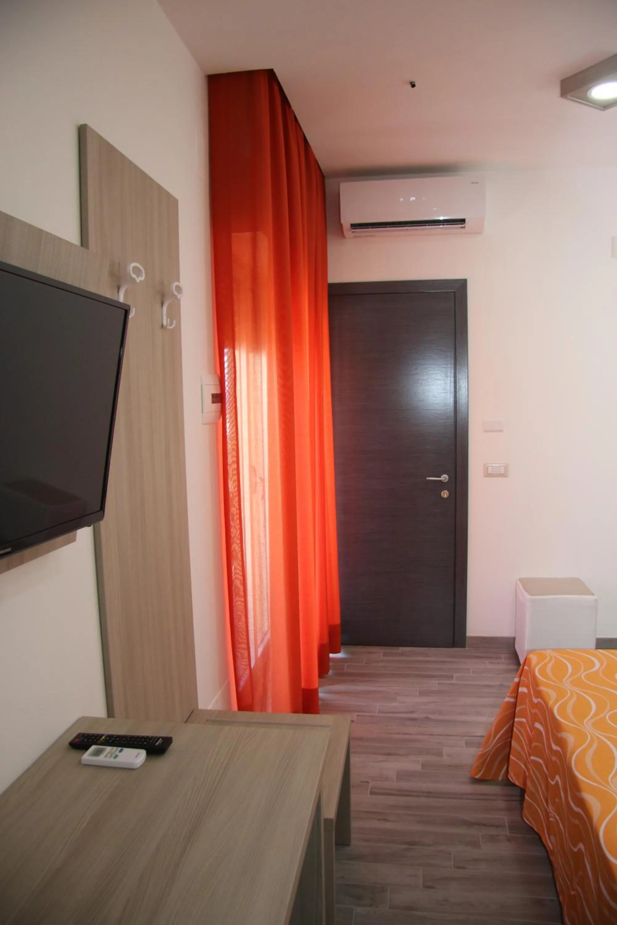 Day, Bed in ChrisMare Hotel