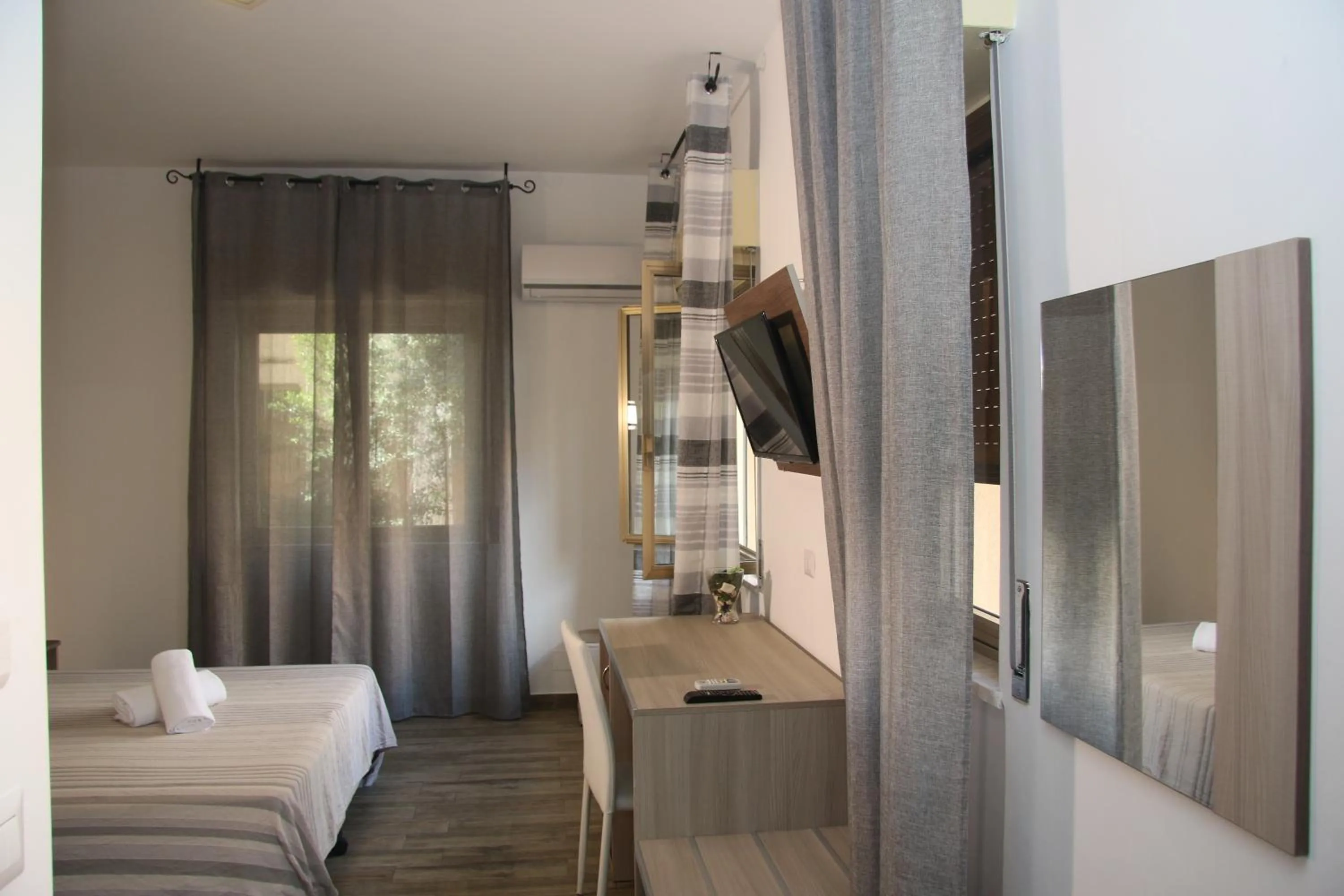 Day, Bed in ChrisMare Hotel