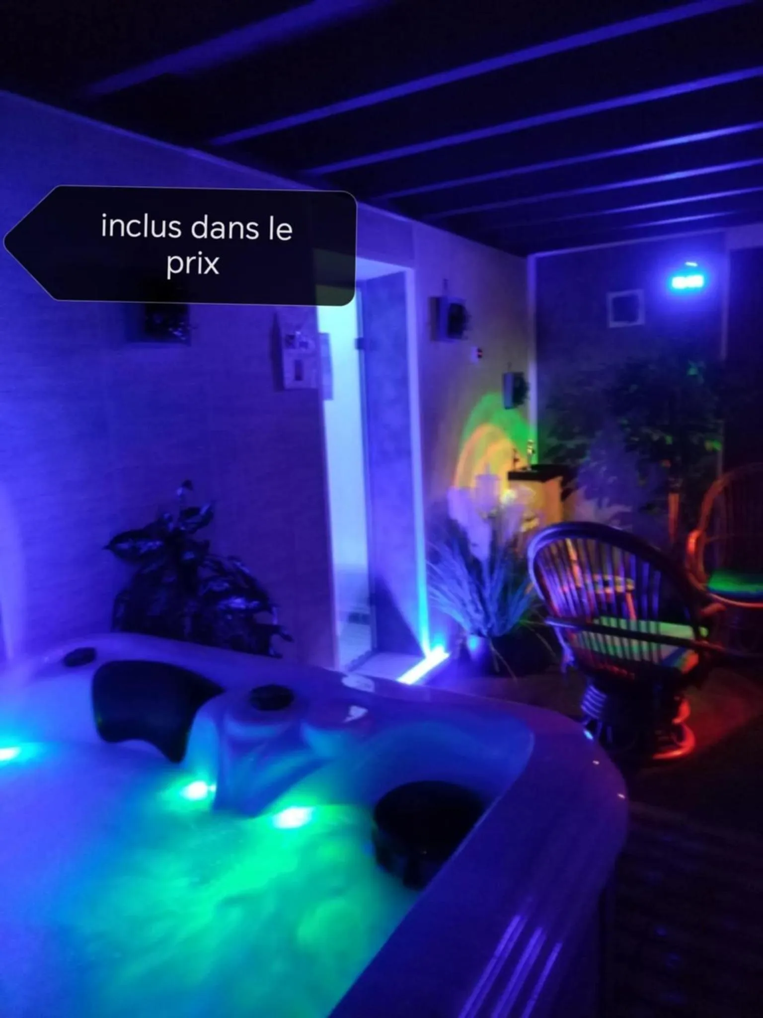 Steam room in A l'Orée du Parc