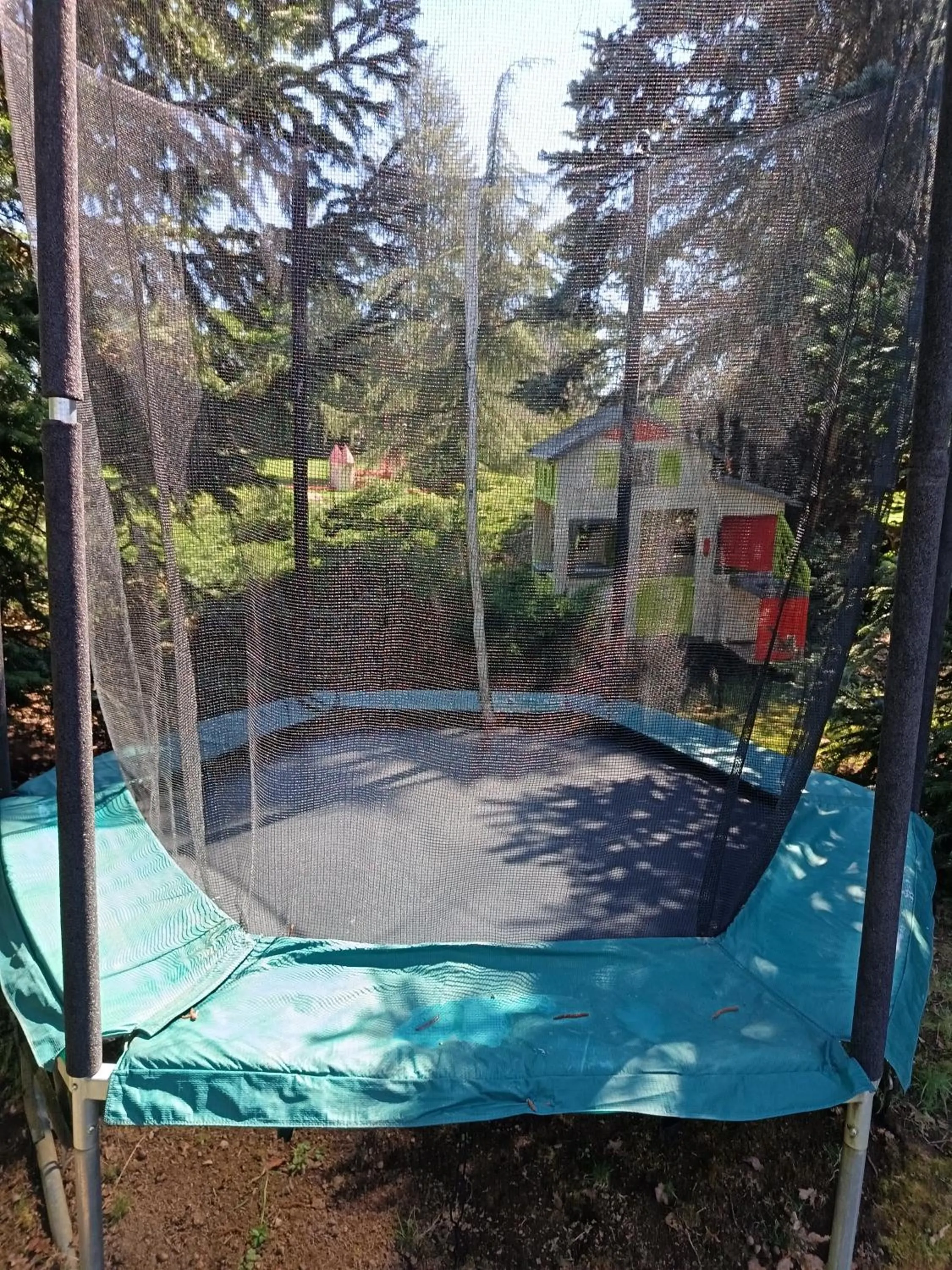 Children play ground in A l'Orée du Parc