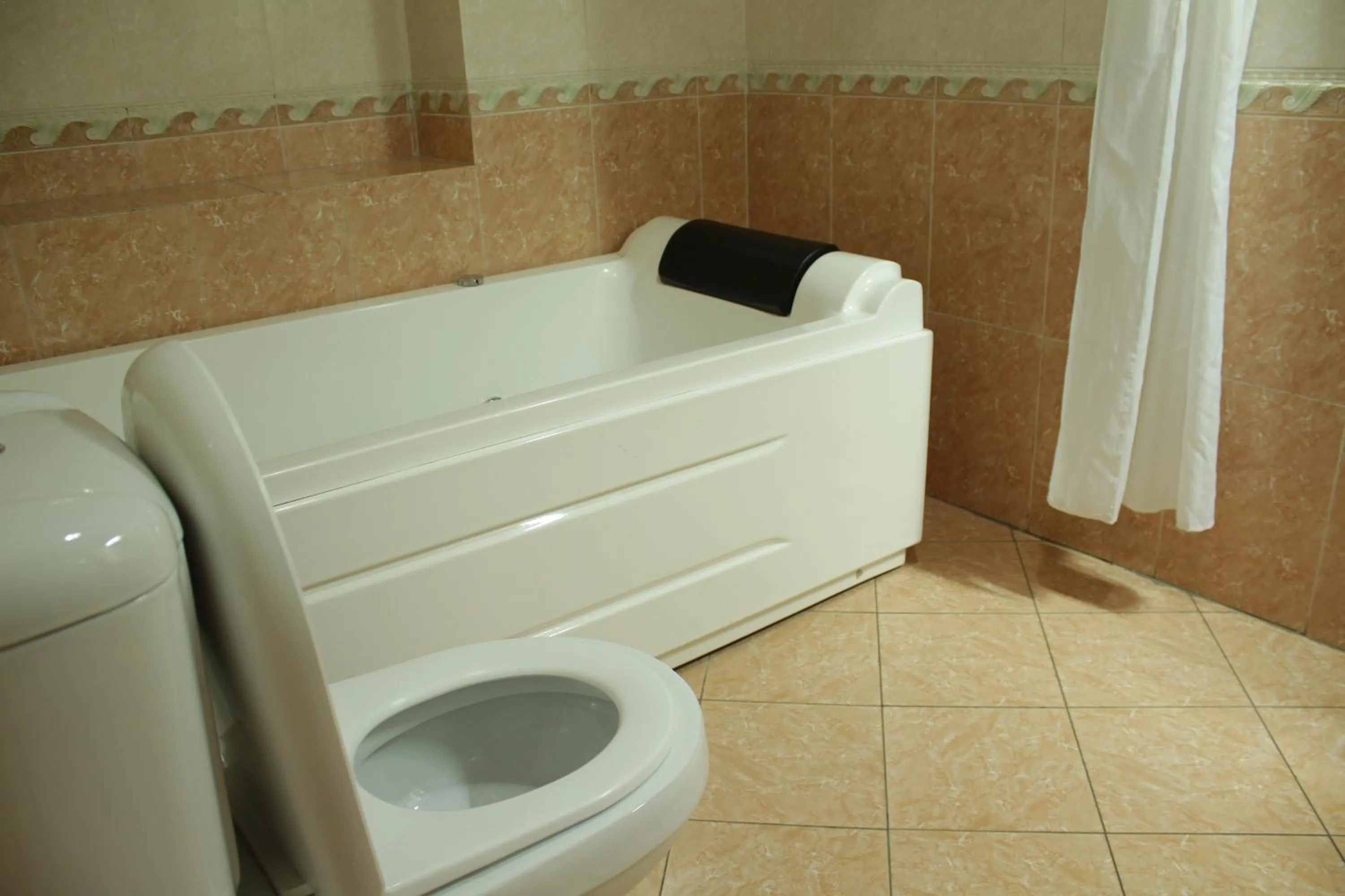 Bathroom in Debredamo Hotel