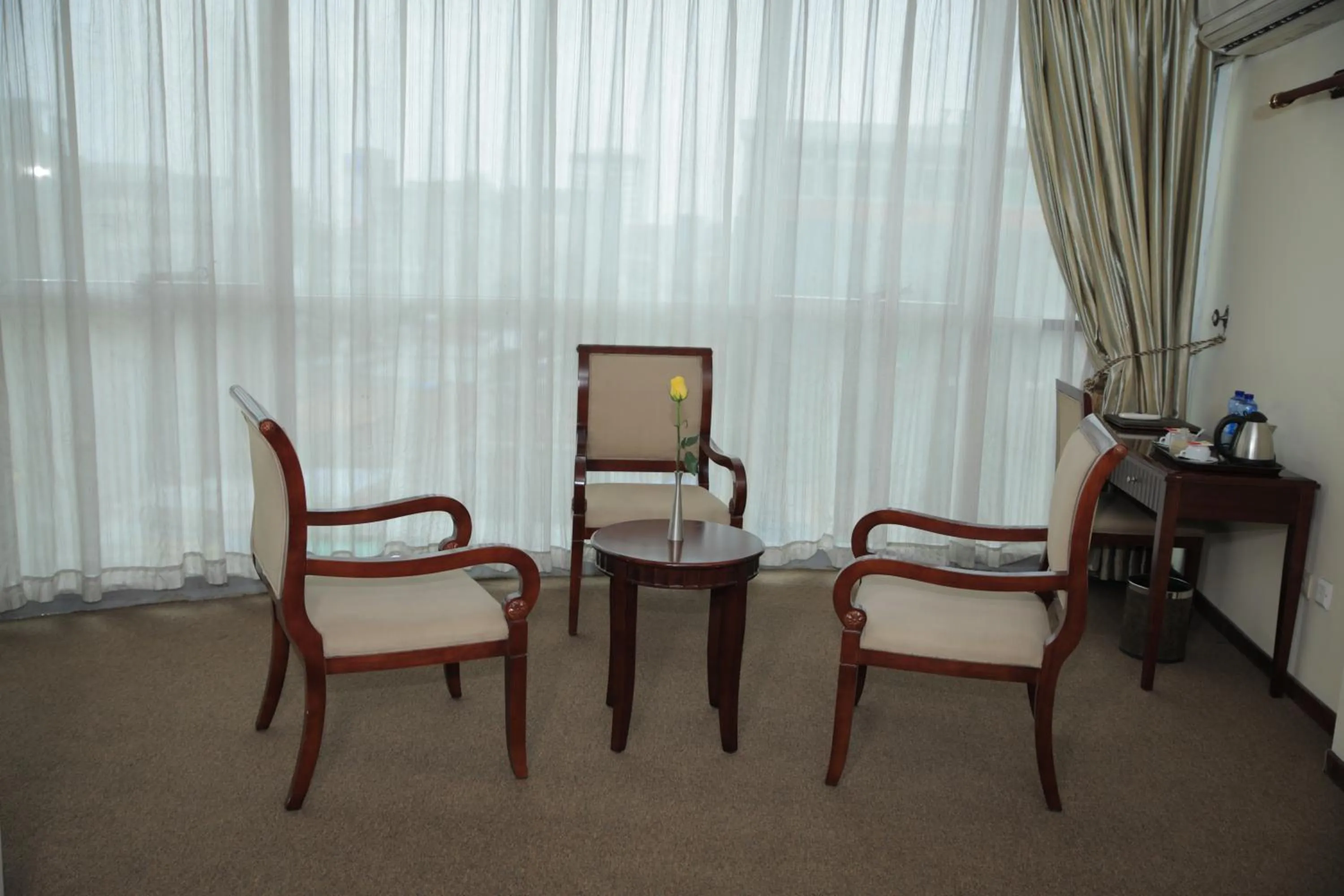 Seating area in Debredamo Hotel