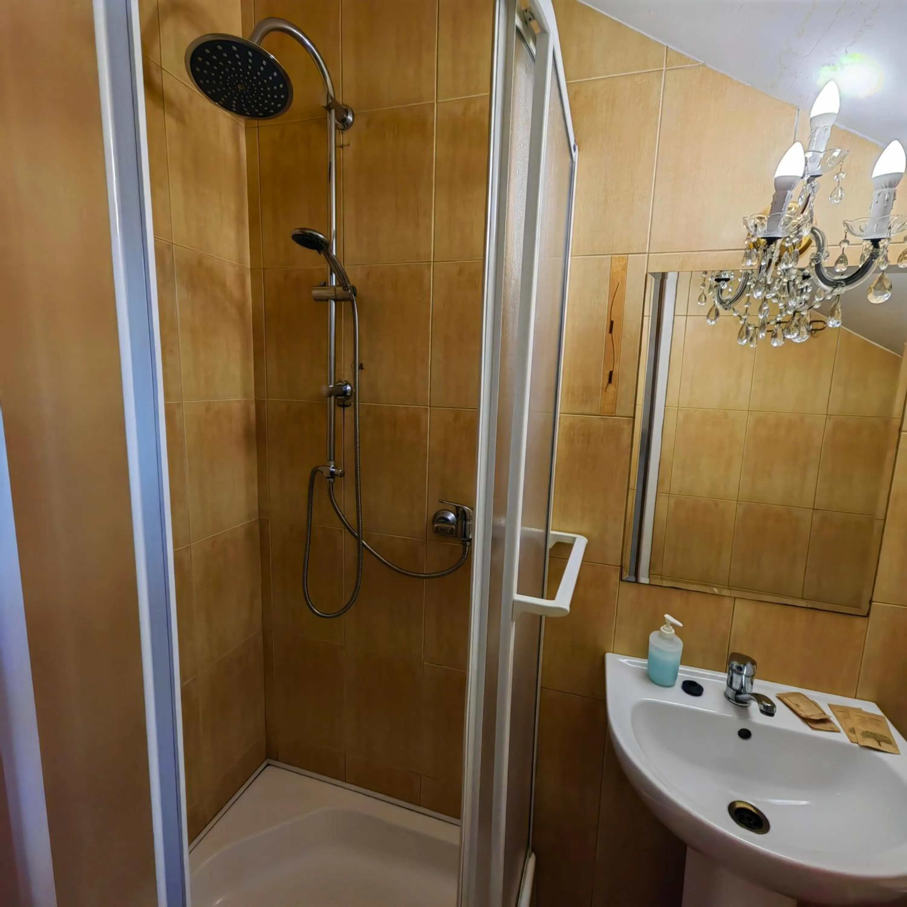 Bathroom in Dworek Wola Ociecka