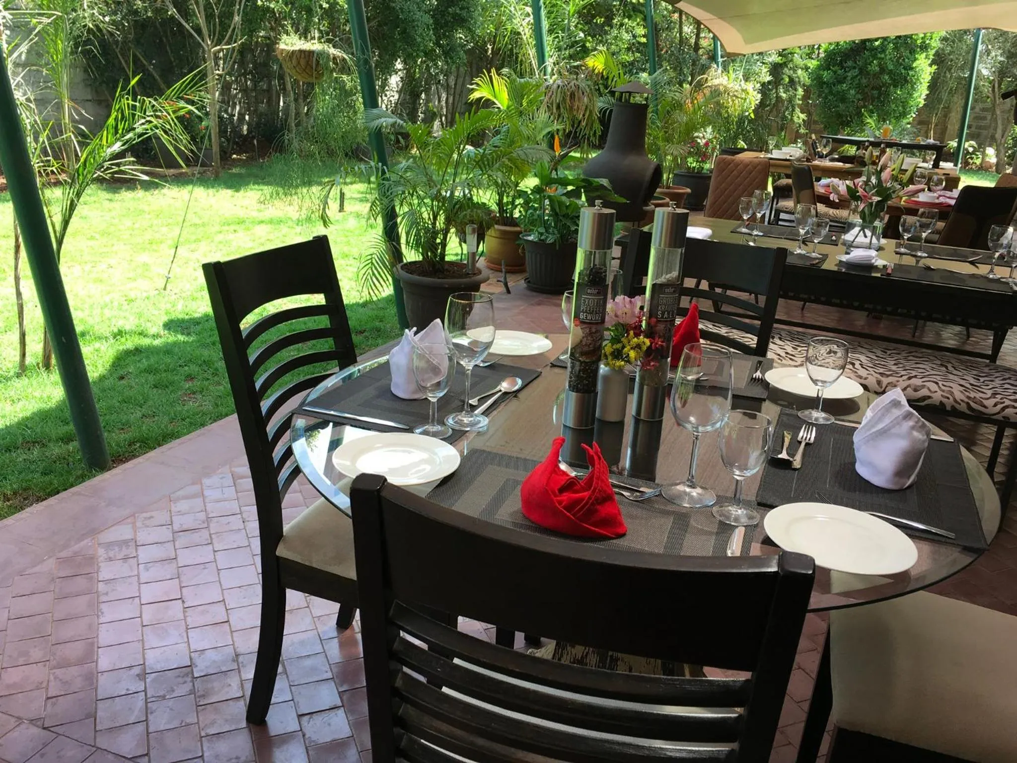 Restaurant/places to eat in Fair Acres Boutique Hotel Karen