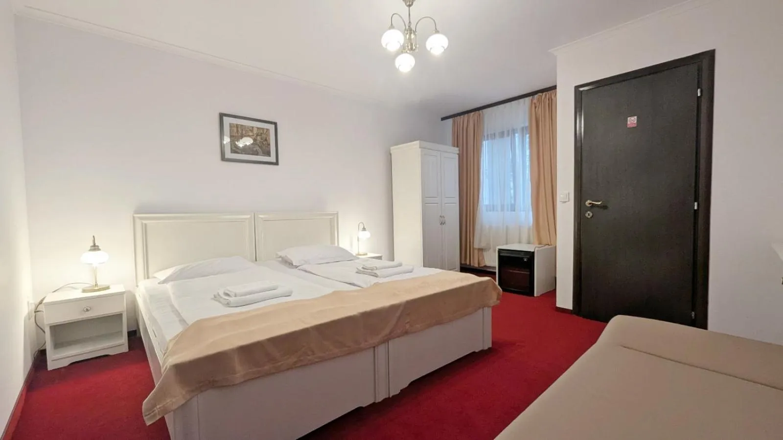 Bed in Complex Parc Pini Moinesti