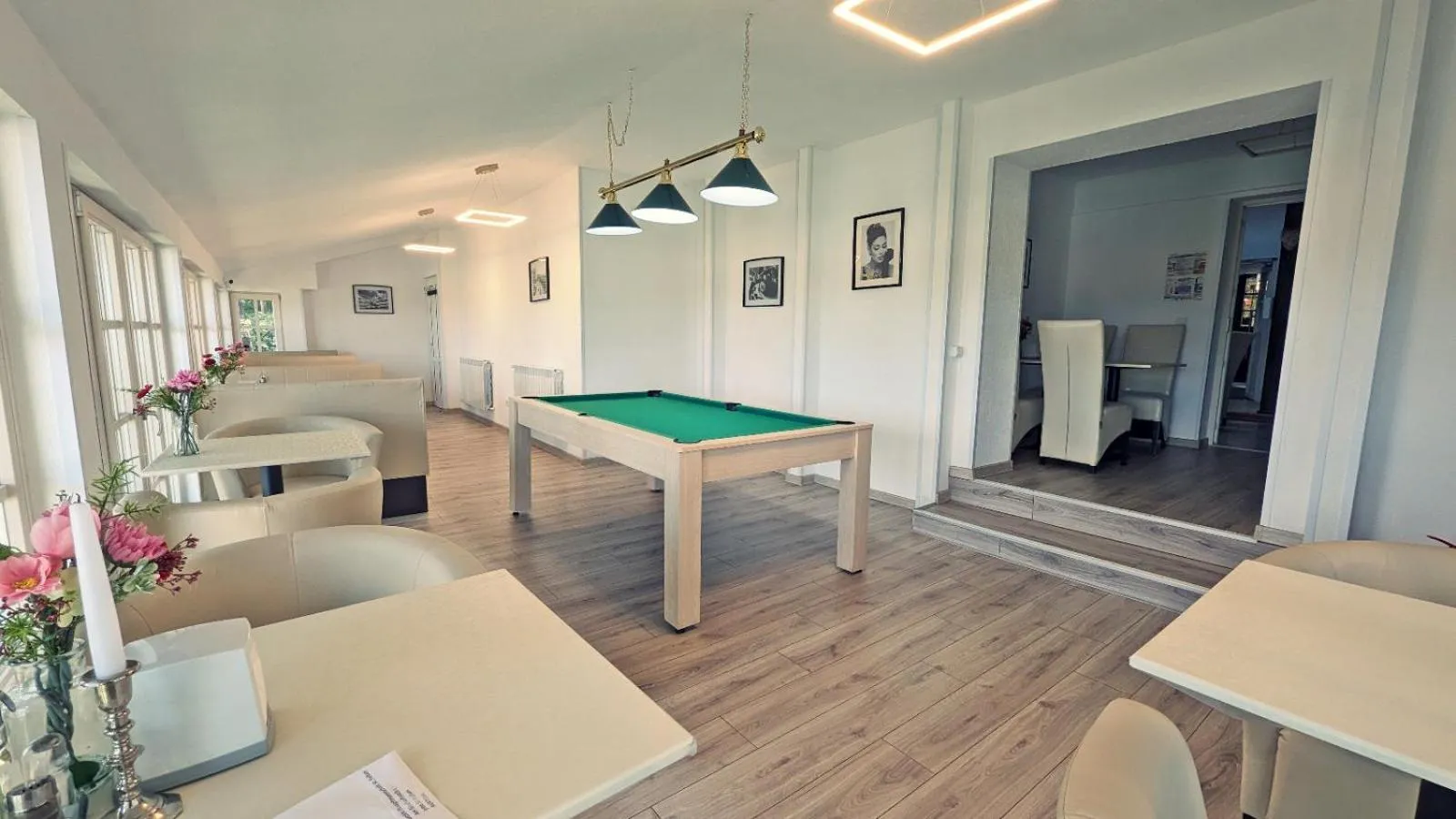 Complex Parc Pini Moinesti