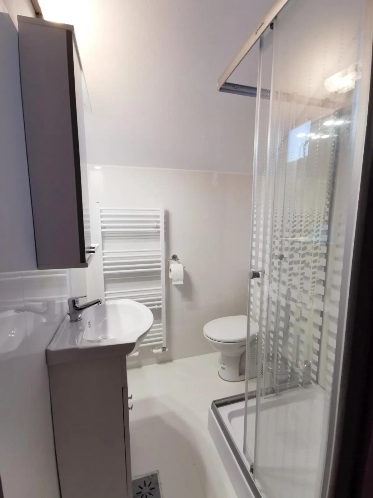 Complex Parc Pini Moinesti