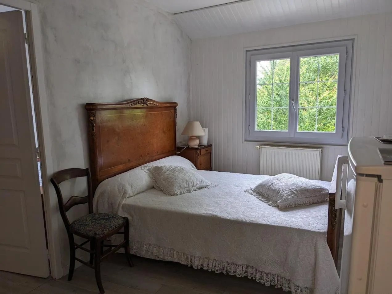 Bed in Les ID de Saint Emilion