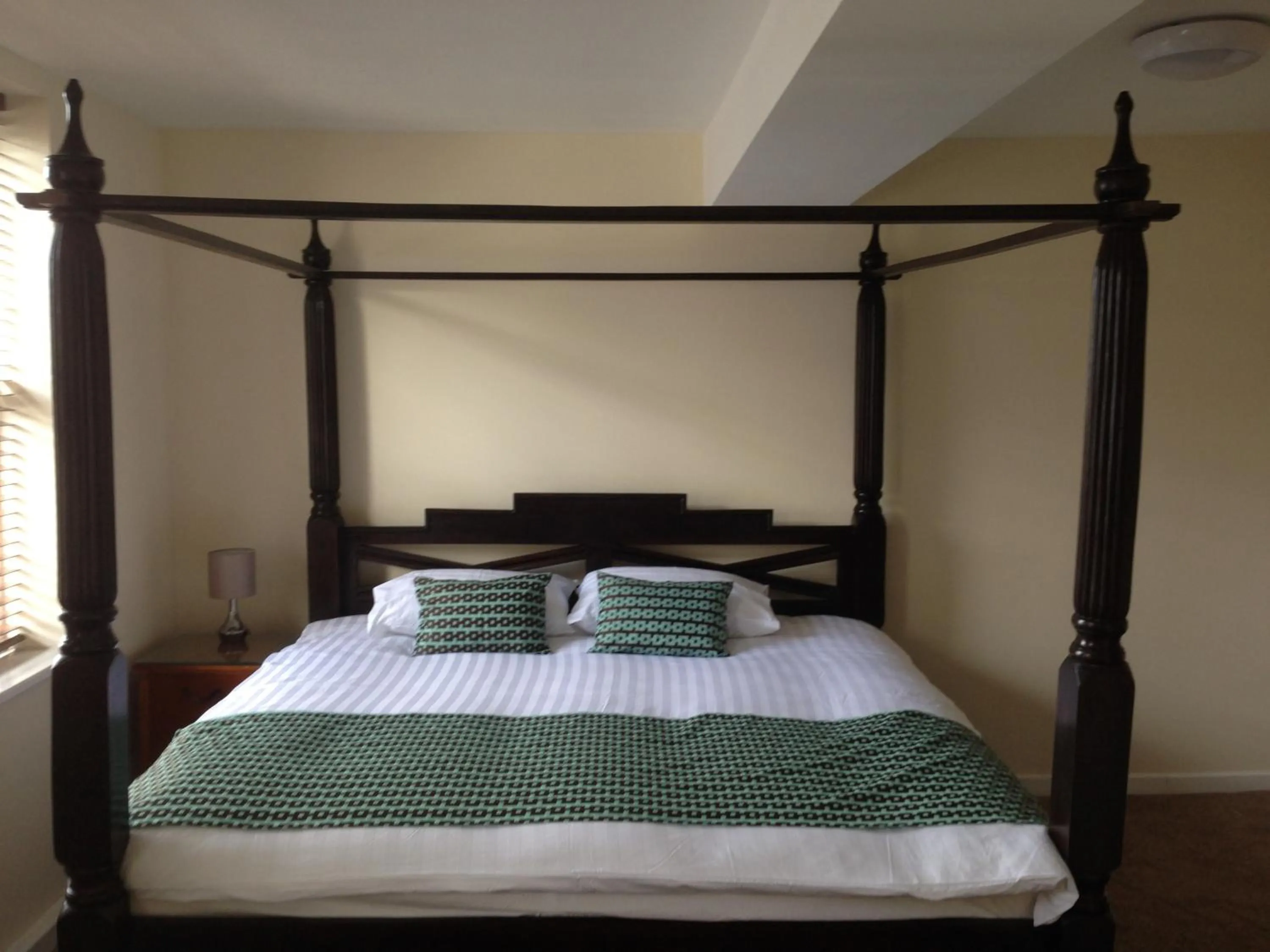 Bed in Victoria hotel