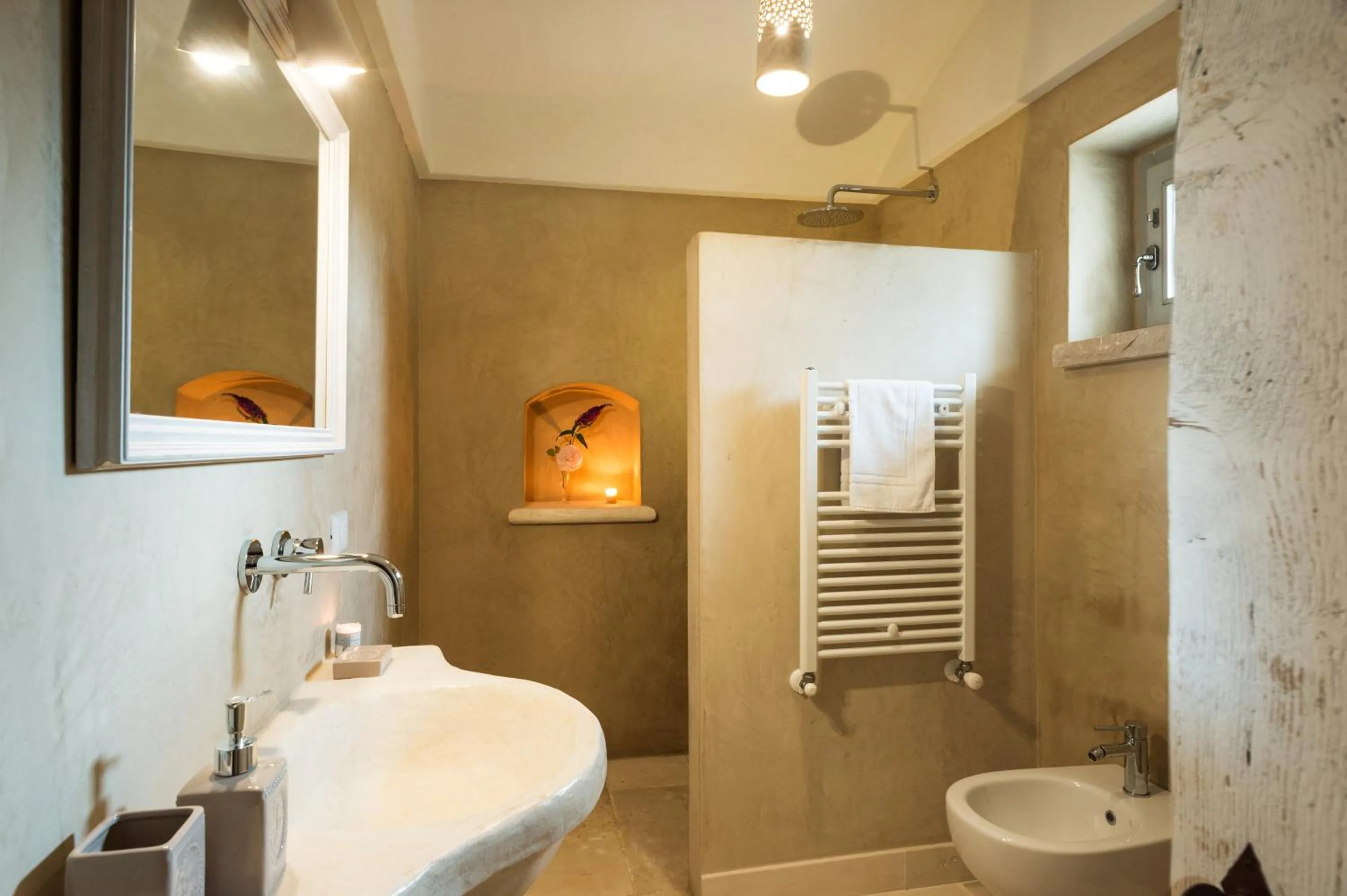 Shower in Le Dieci Porte