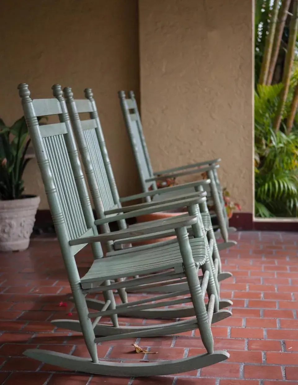 Facade/entrance in Seminole Inn Facade/entrance in Seminole Inn