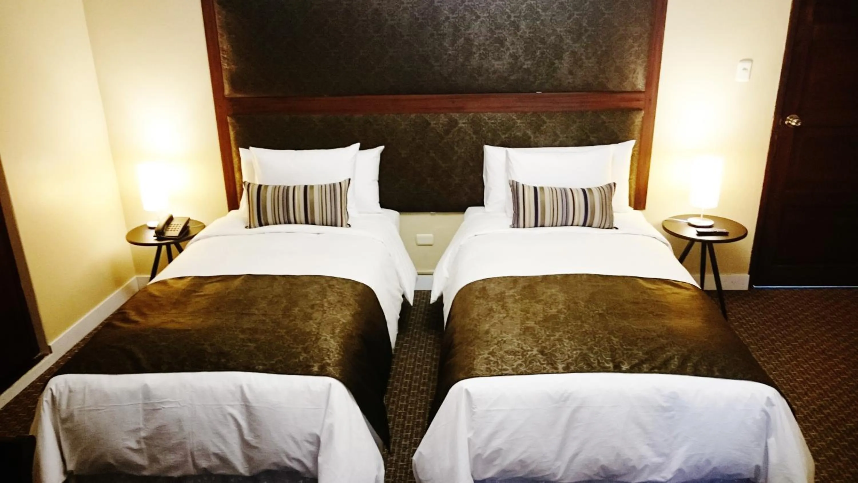 Bedroom, Bed in Los Leones Hotel Boutique