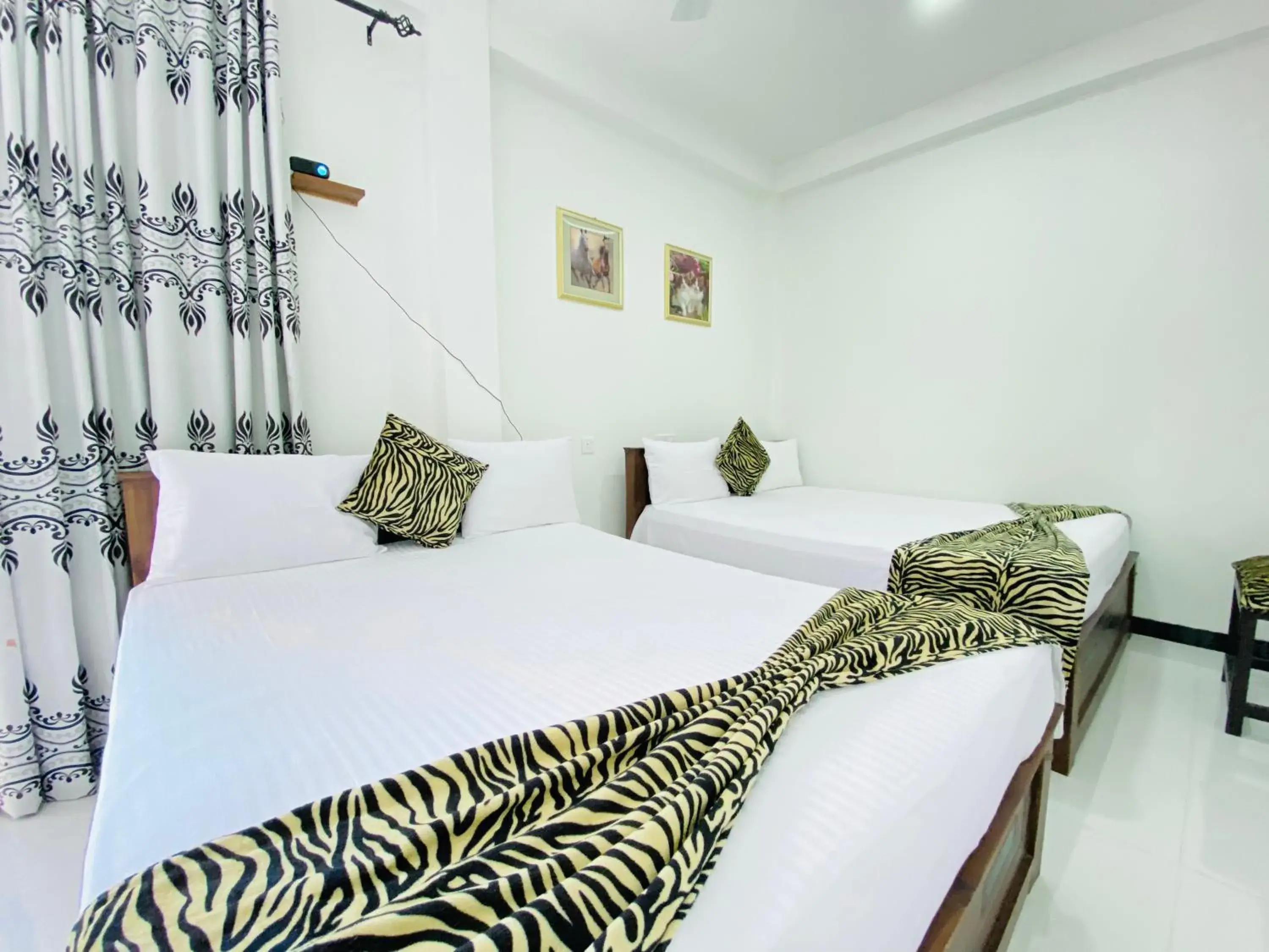 Family Room with Balcony - single occupancy in Hikka Heaven Guest House Family Room with Balcony - single occupancy in Hikka Heaven Guest House