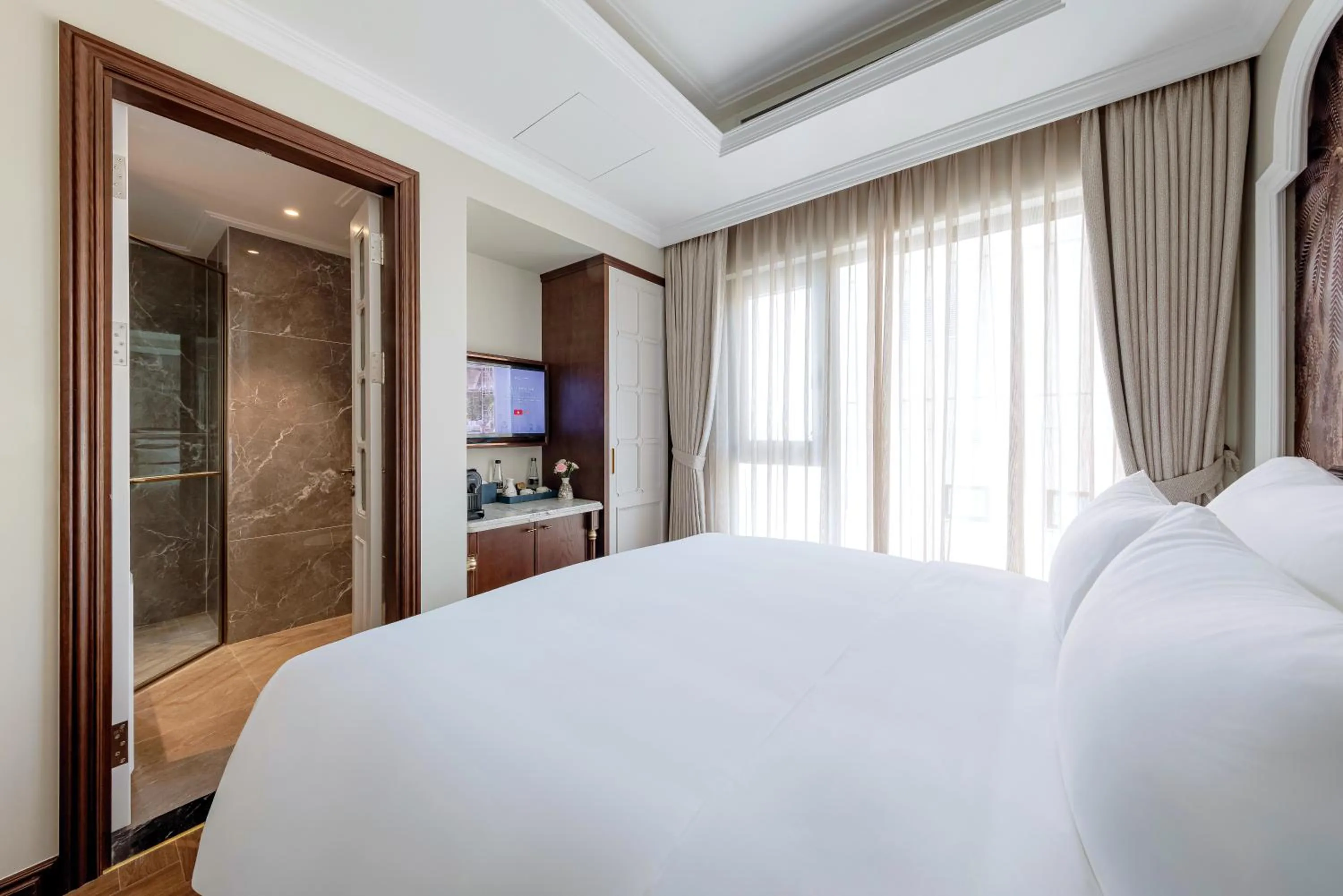 Bedroom, Bed in Heritage Ham Long Hotel and Spa