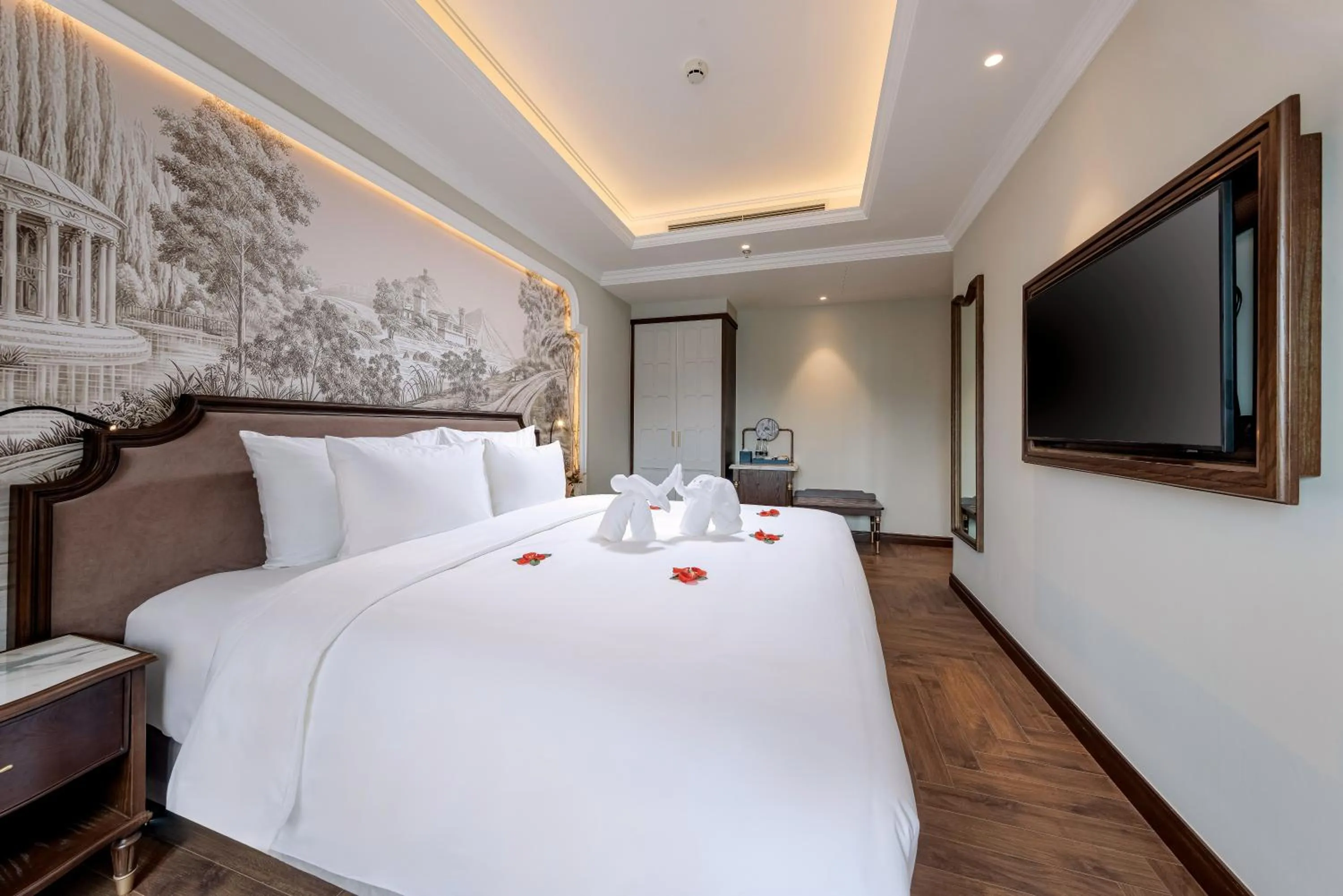 Bedroom, Bed in Heritage Ham Long Hotel and Spa