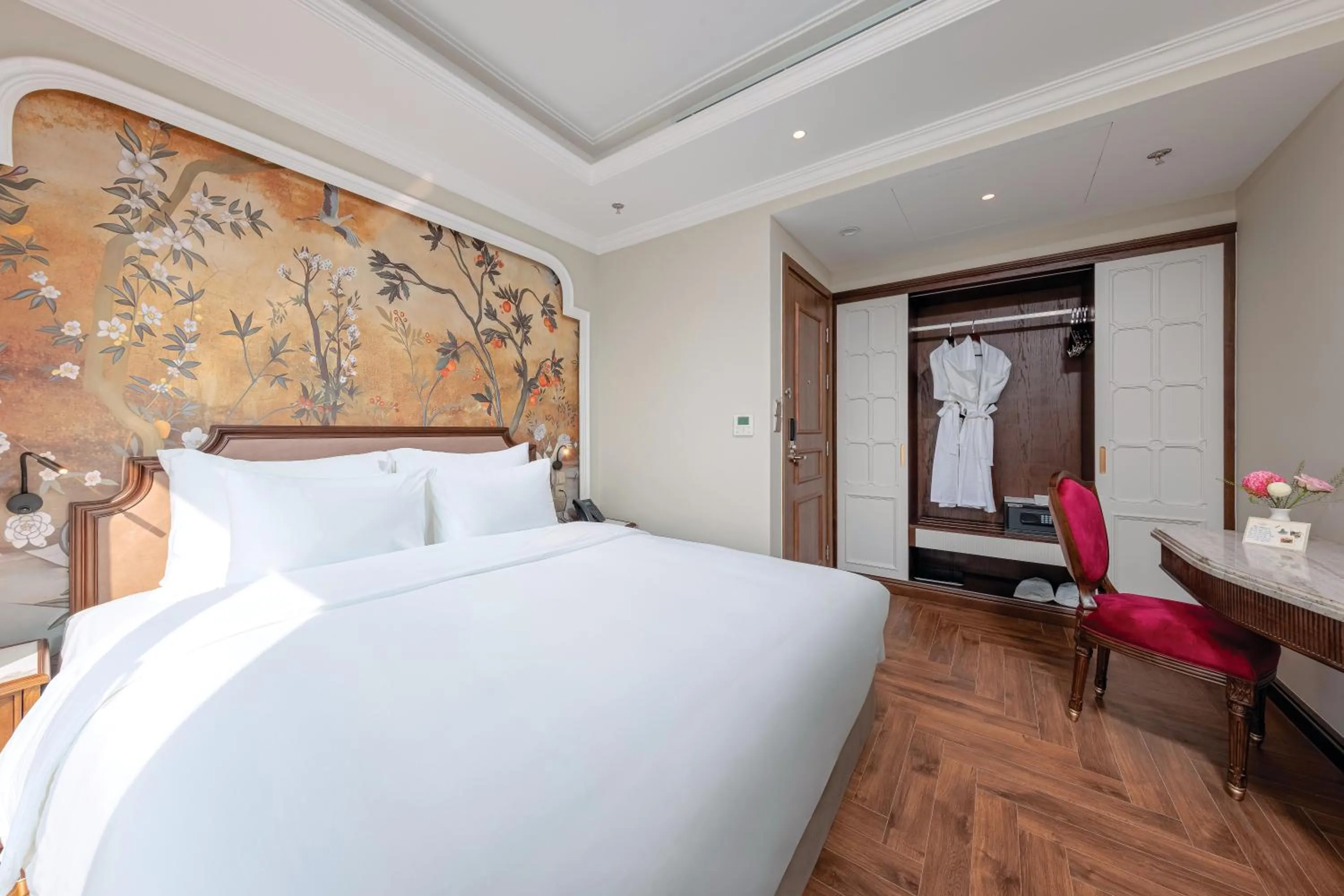 Bedroom, Bed in Heritage Ham Long Hotel and Spa