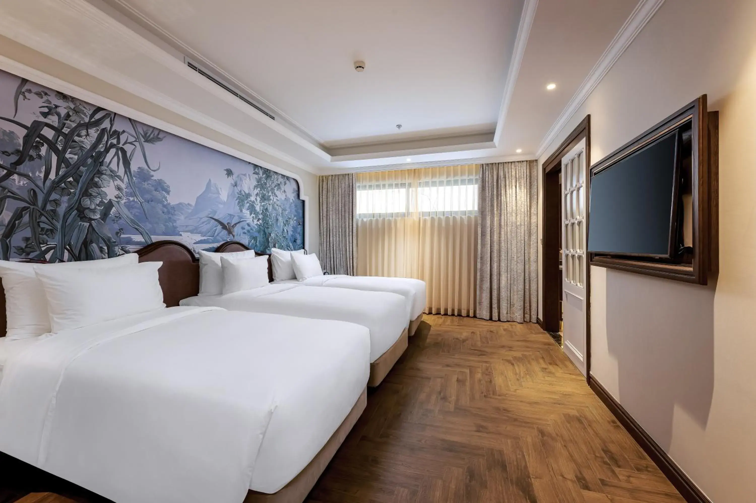 Standard Triple Room in Heritage Ham Long Hotel and Spa Standard Triple Room in Heritage Ham Long Hotel and Spa