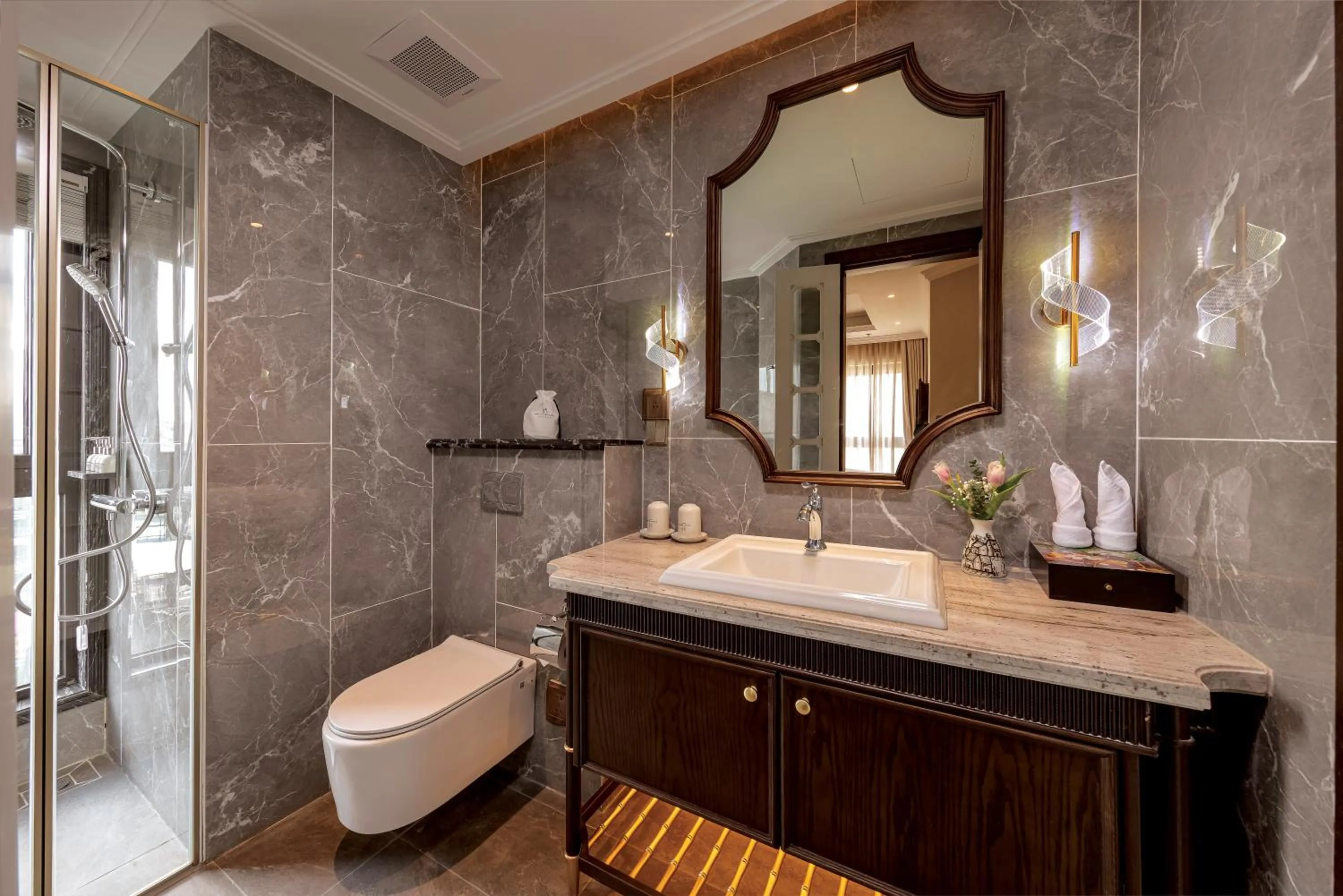 Bathroom in Heritage Ham Long Hotel and Spa