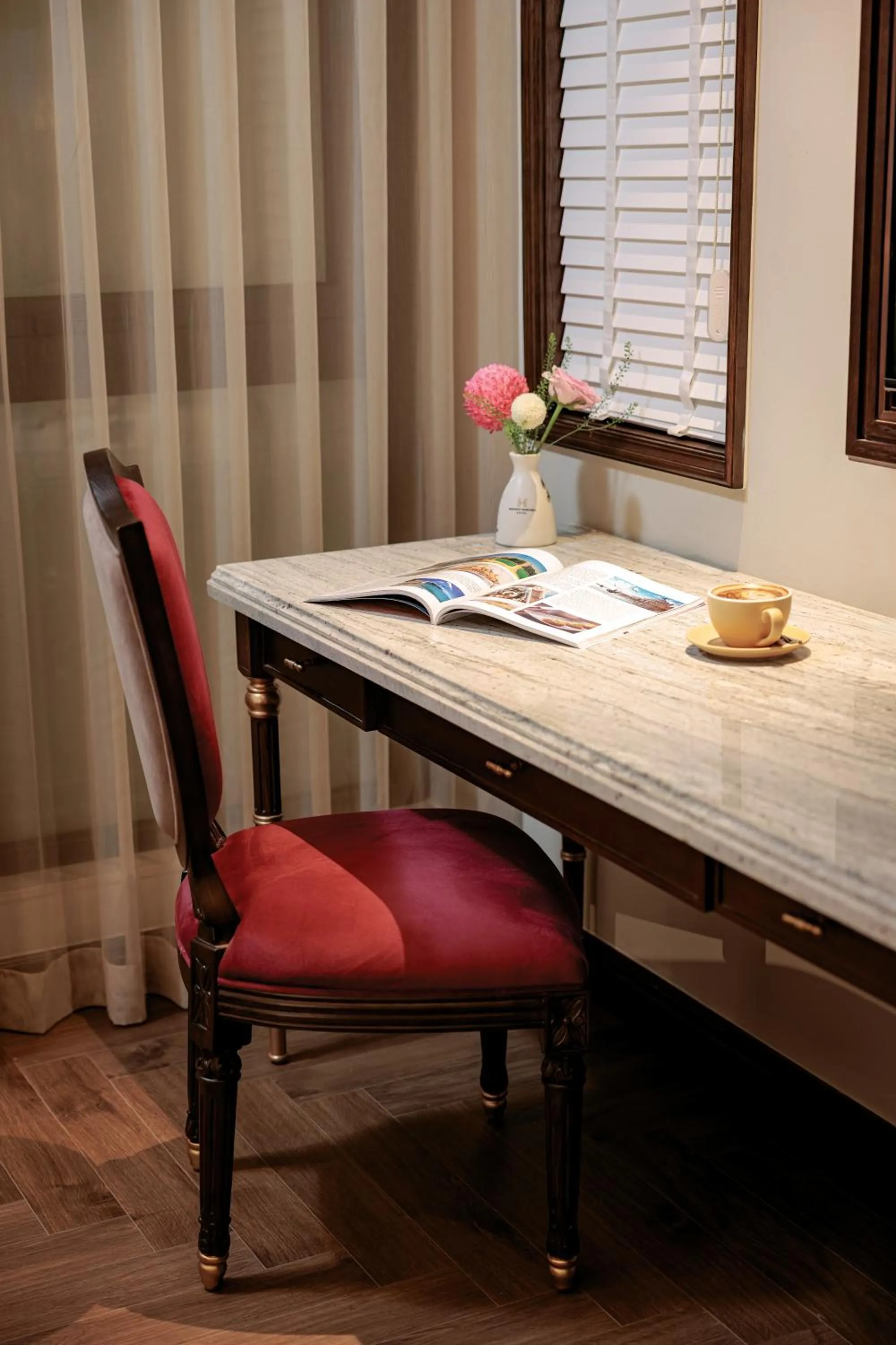 Seating area in Heritage Ham Long Hotel and Spa