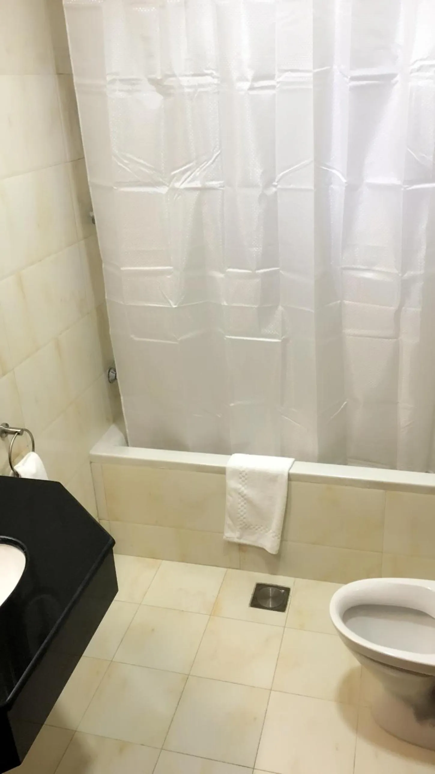Bathroom in Muscat International Hotel Plaza