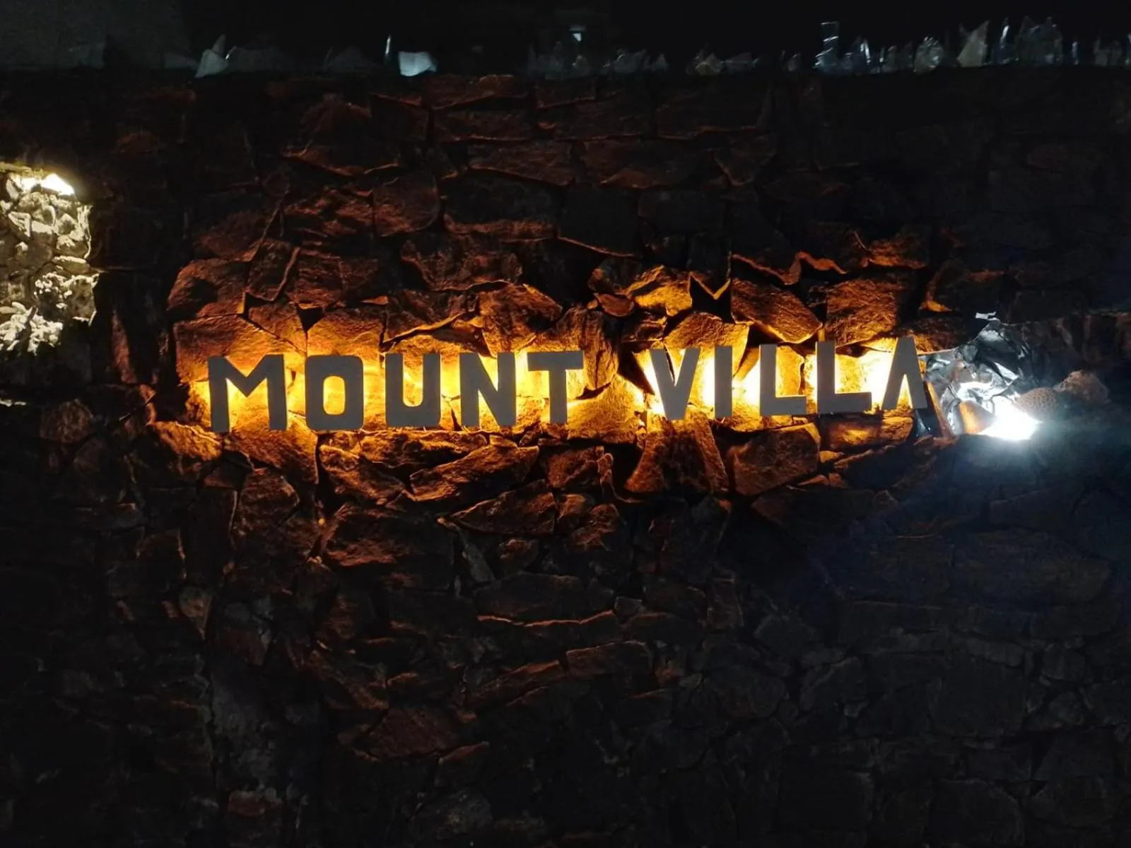 Mount Villa