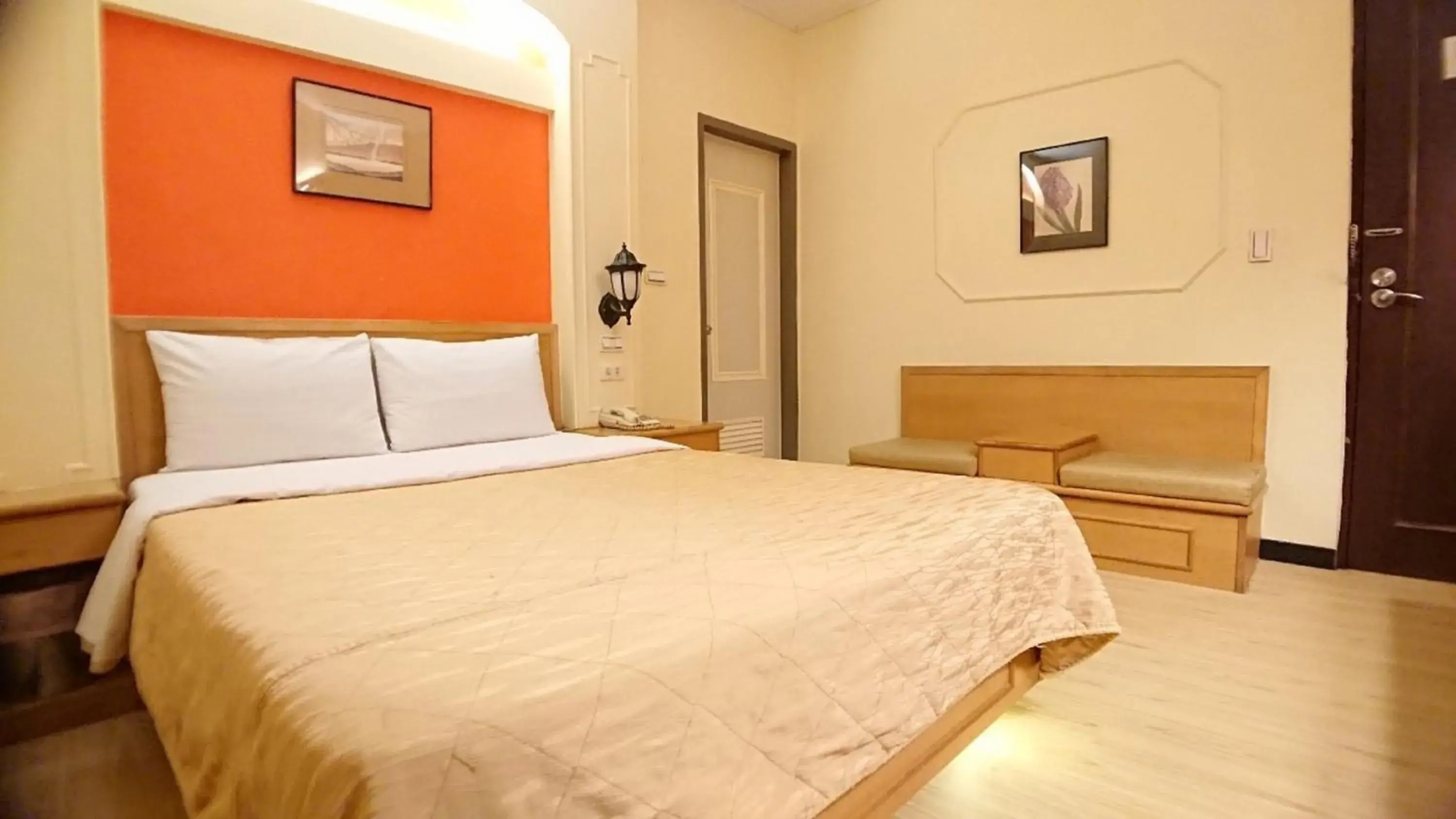 Bed in Yes Hotel Bed in Yes Hotel