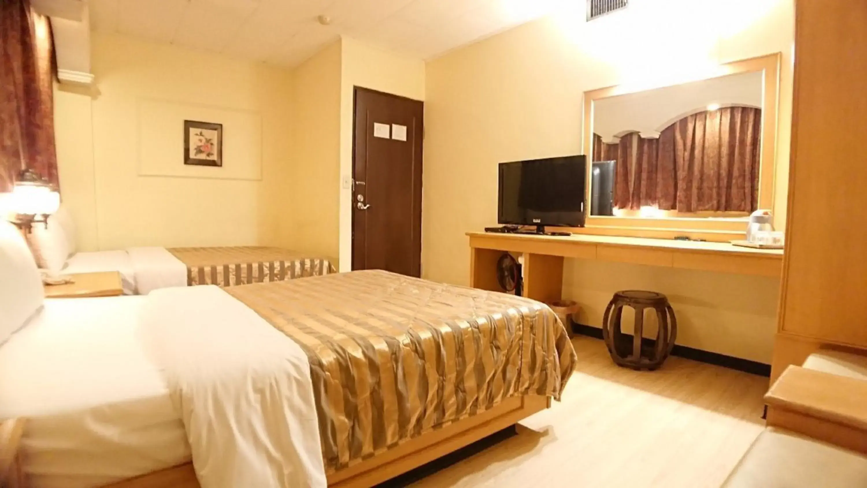 Bed in Yes Hotel Bed in Yes Hotel