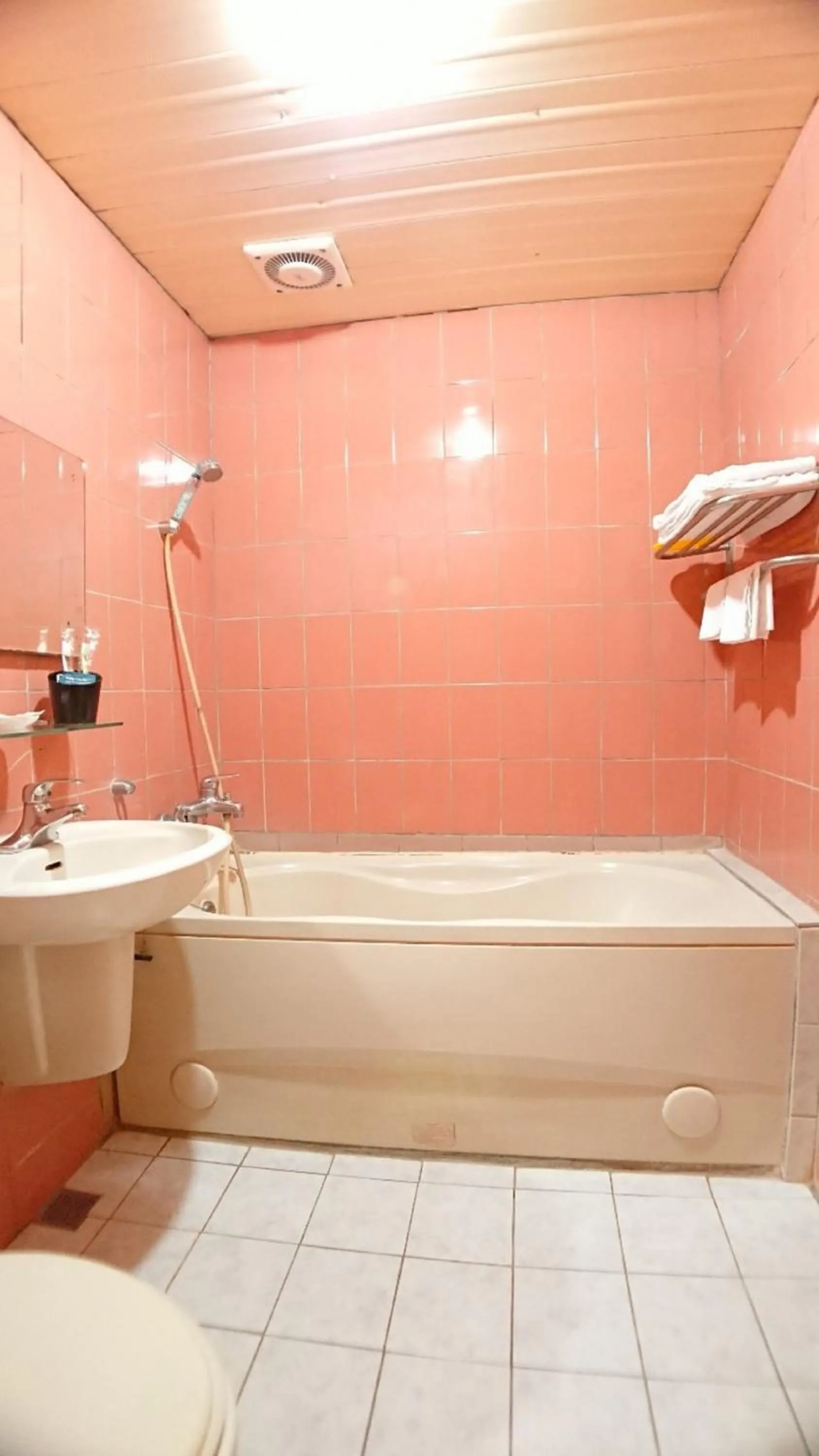 Bathroom in Yes Hotel