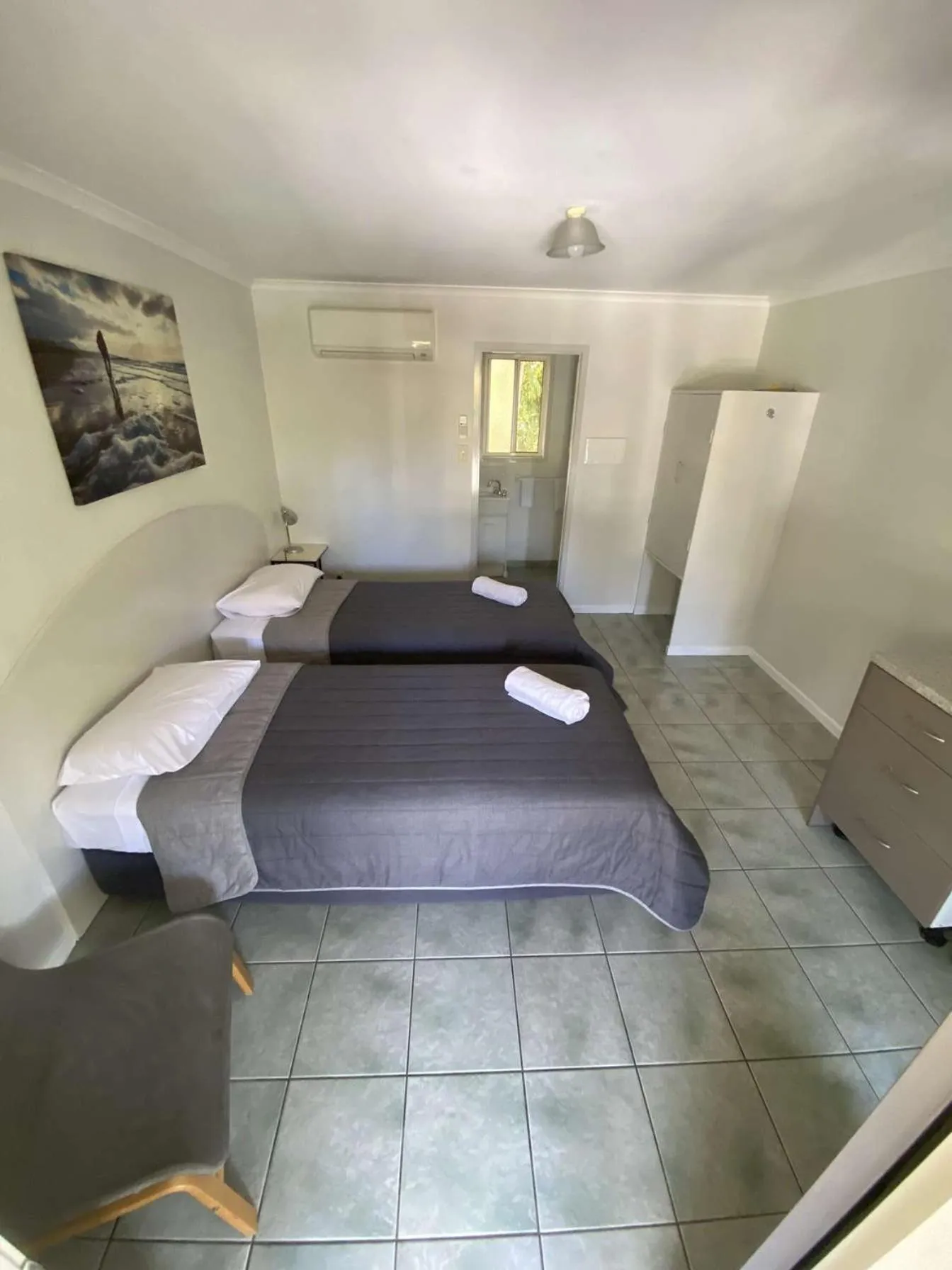 Bedroom, Bed in Agnes Palms Motel