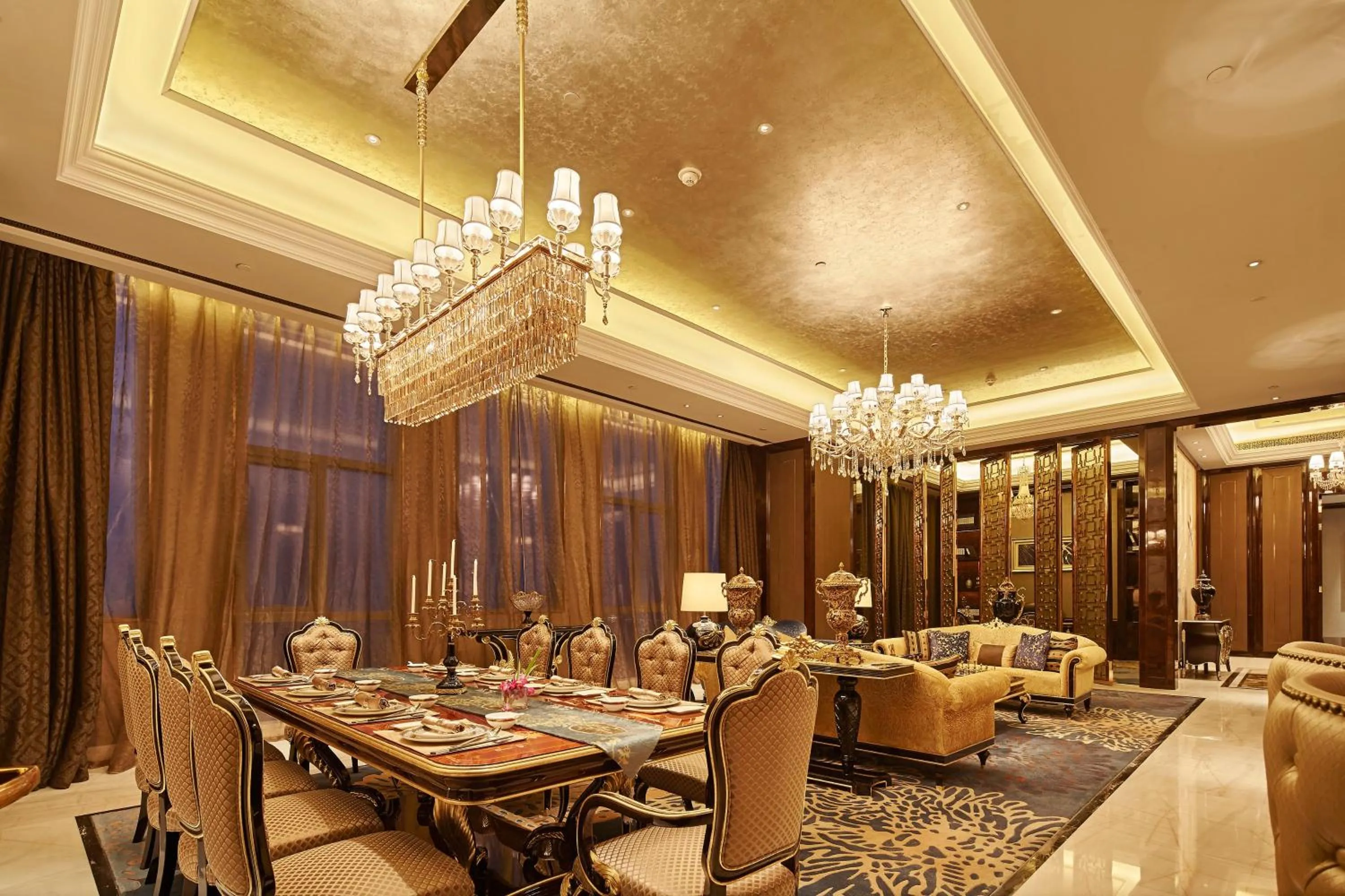 Decorative detail in Wanda Realm Hotel Dongying